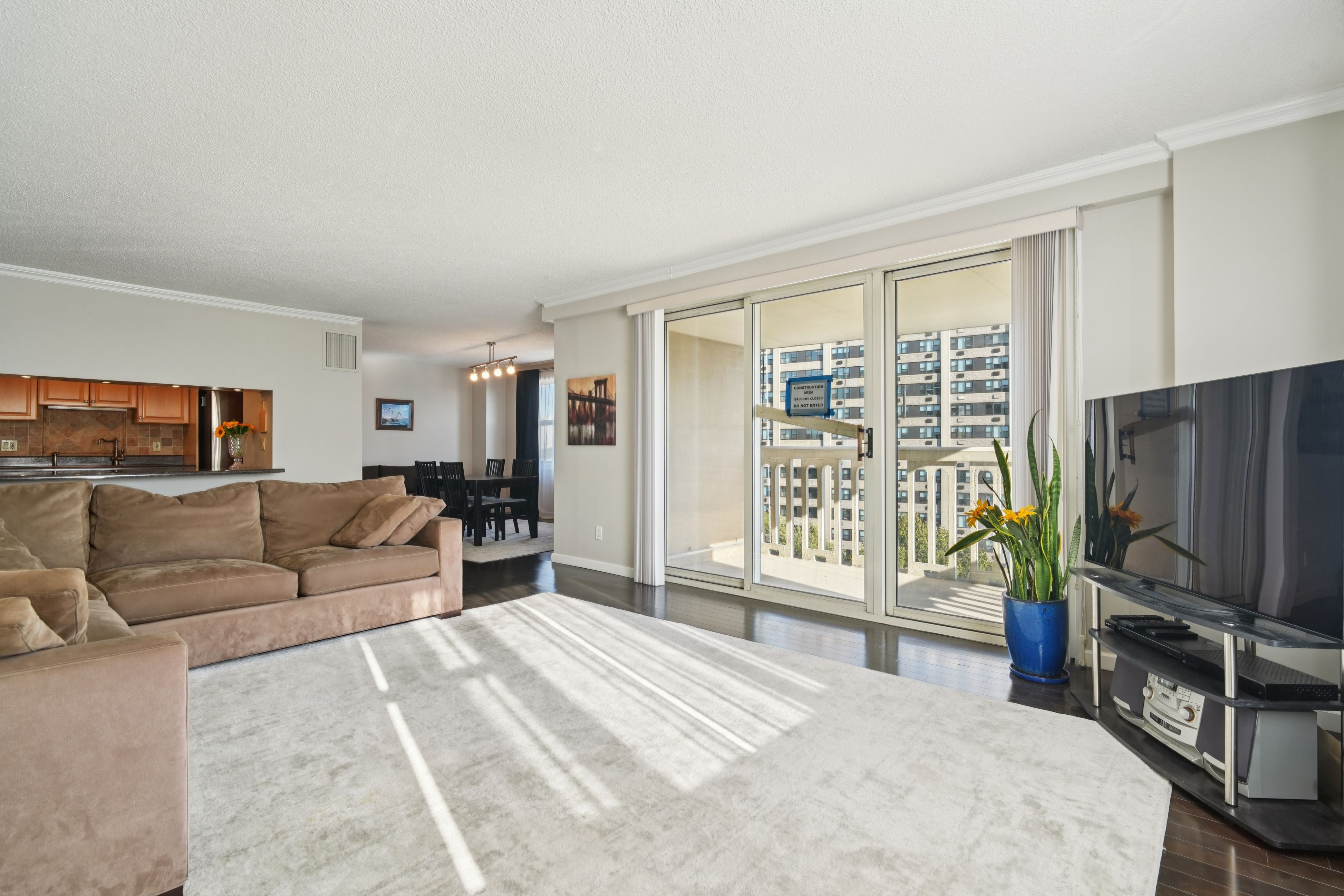 555 North Avenue #6F 