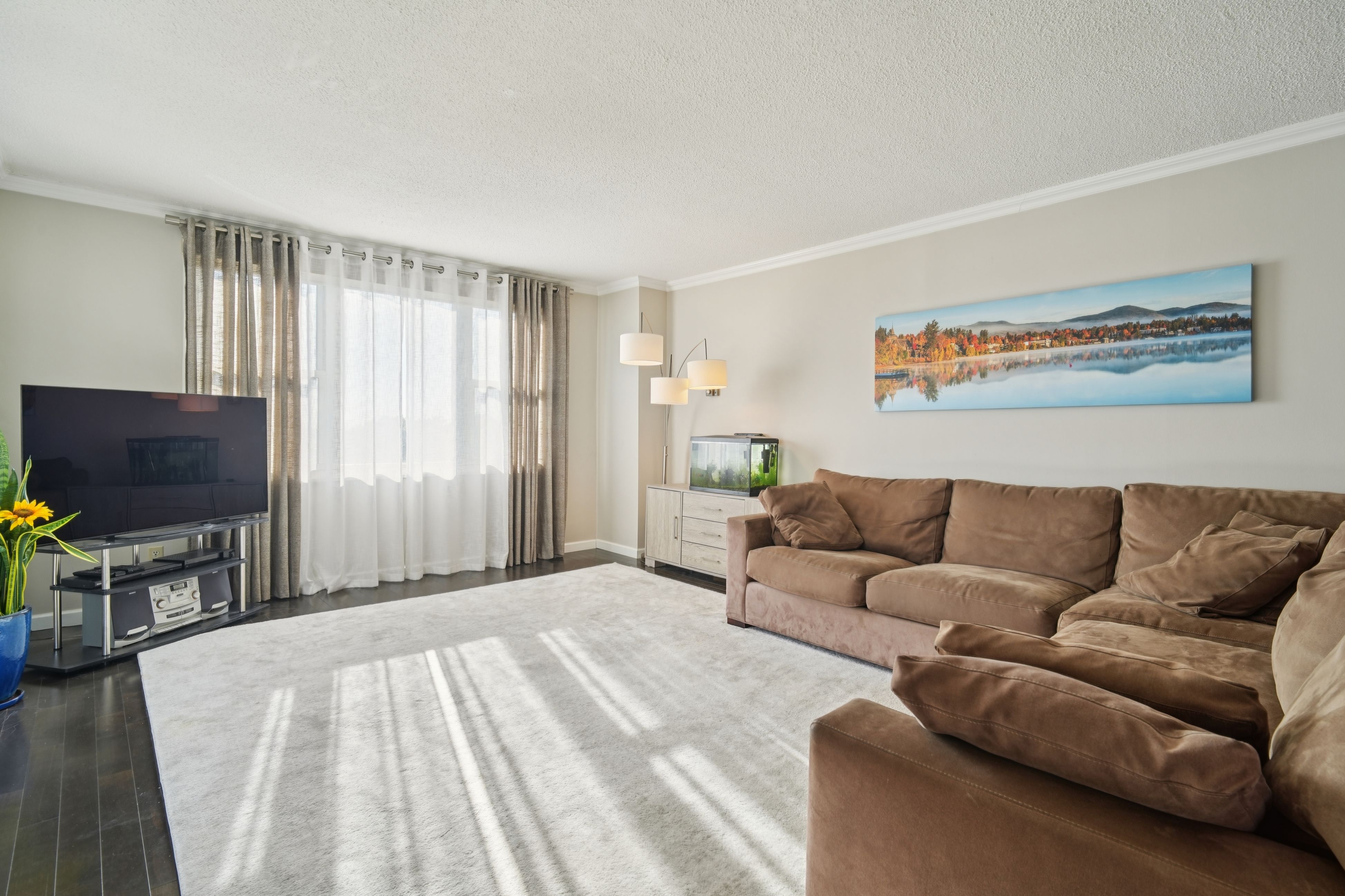 555 North Avenue #6F 