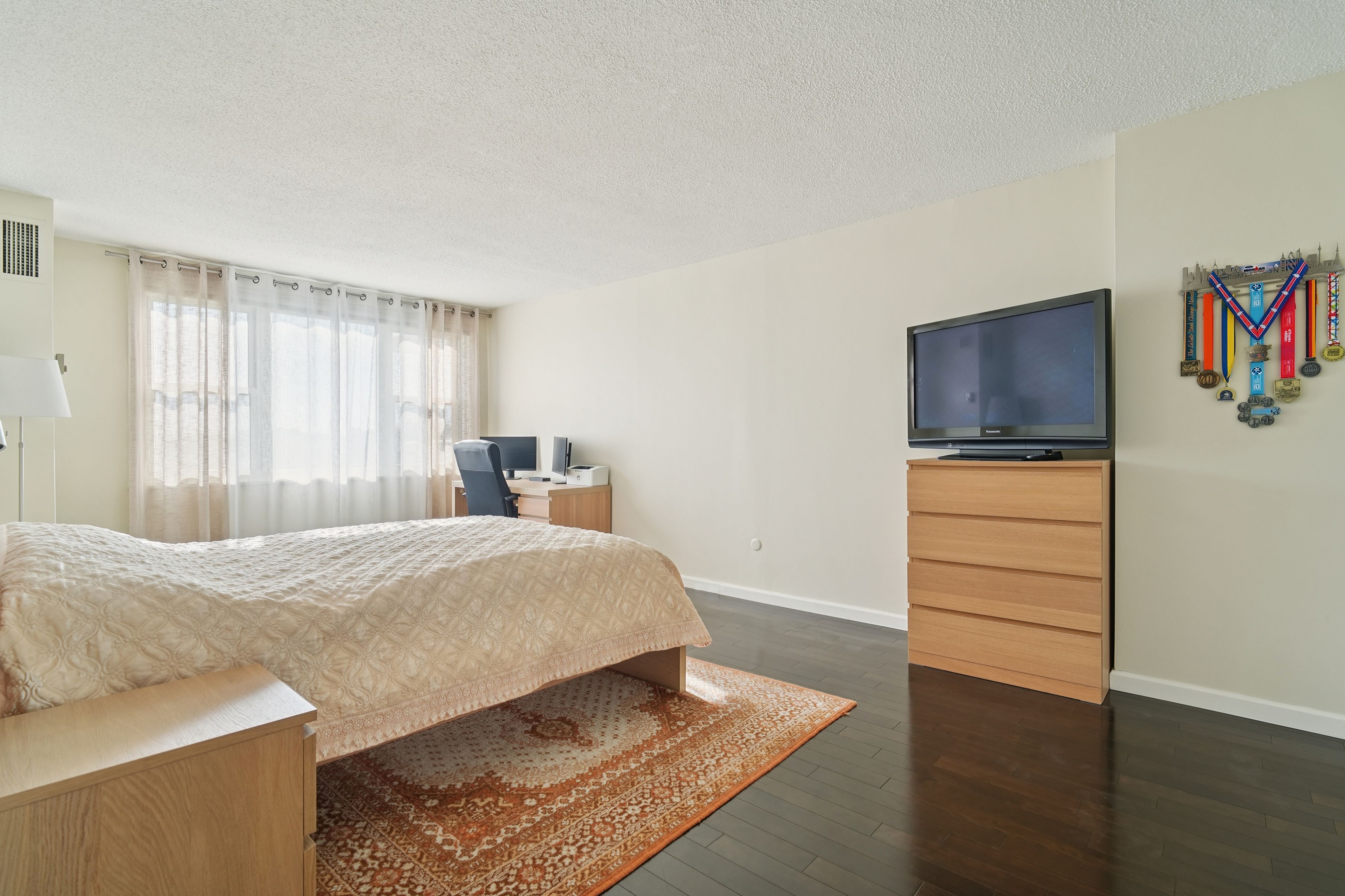 555 North Avenue #6F 