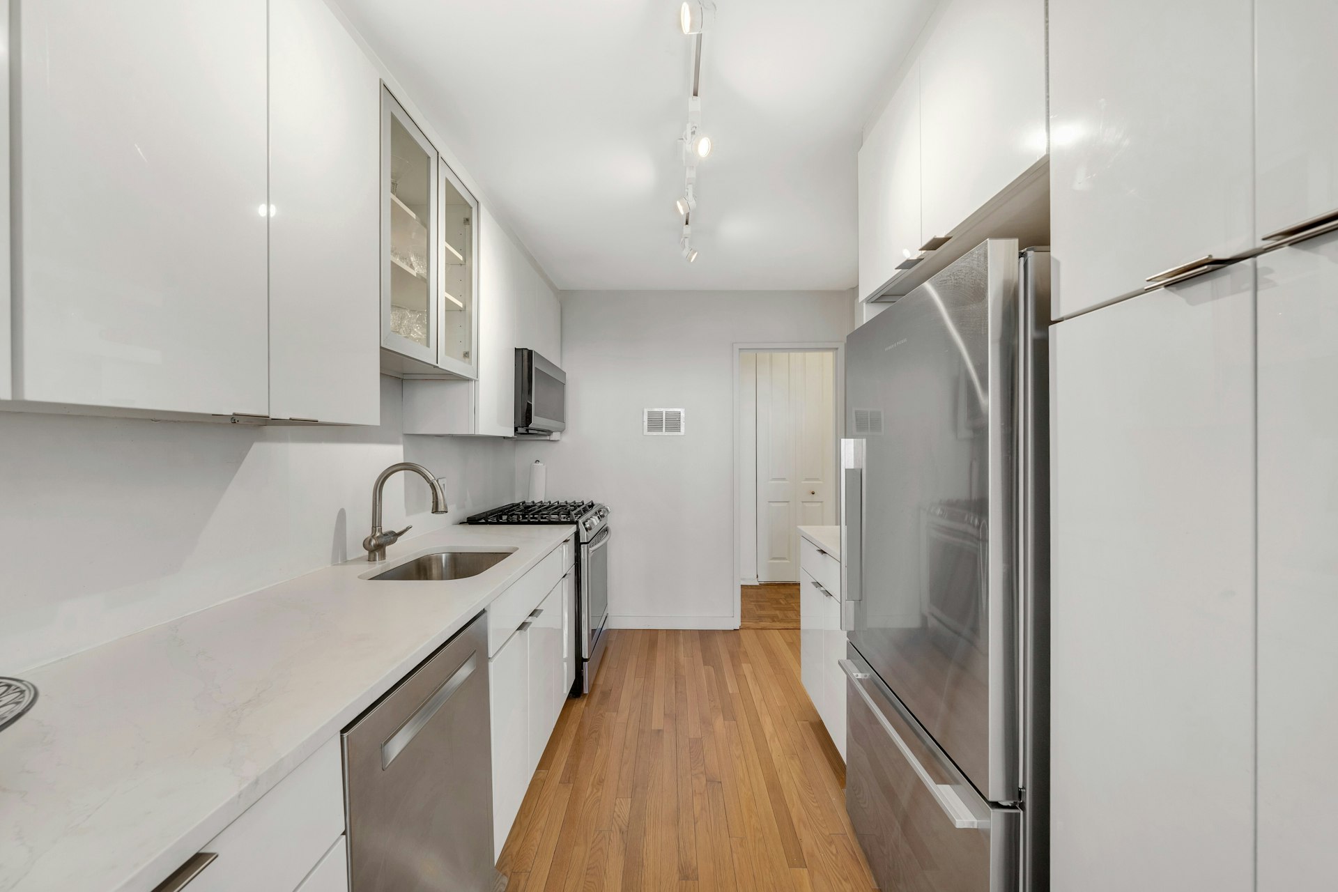 1600 Parker Avenue #10D 