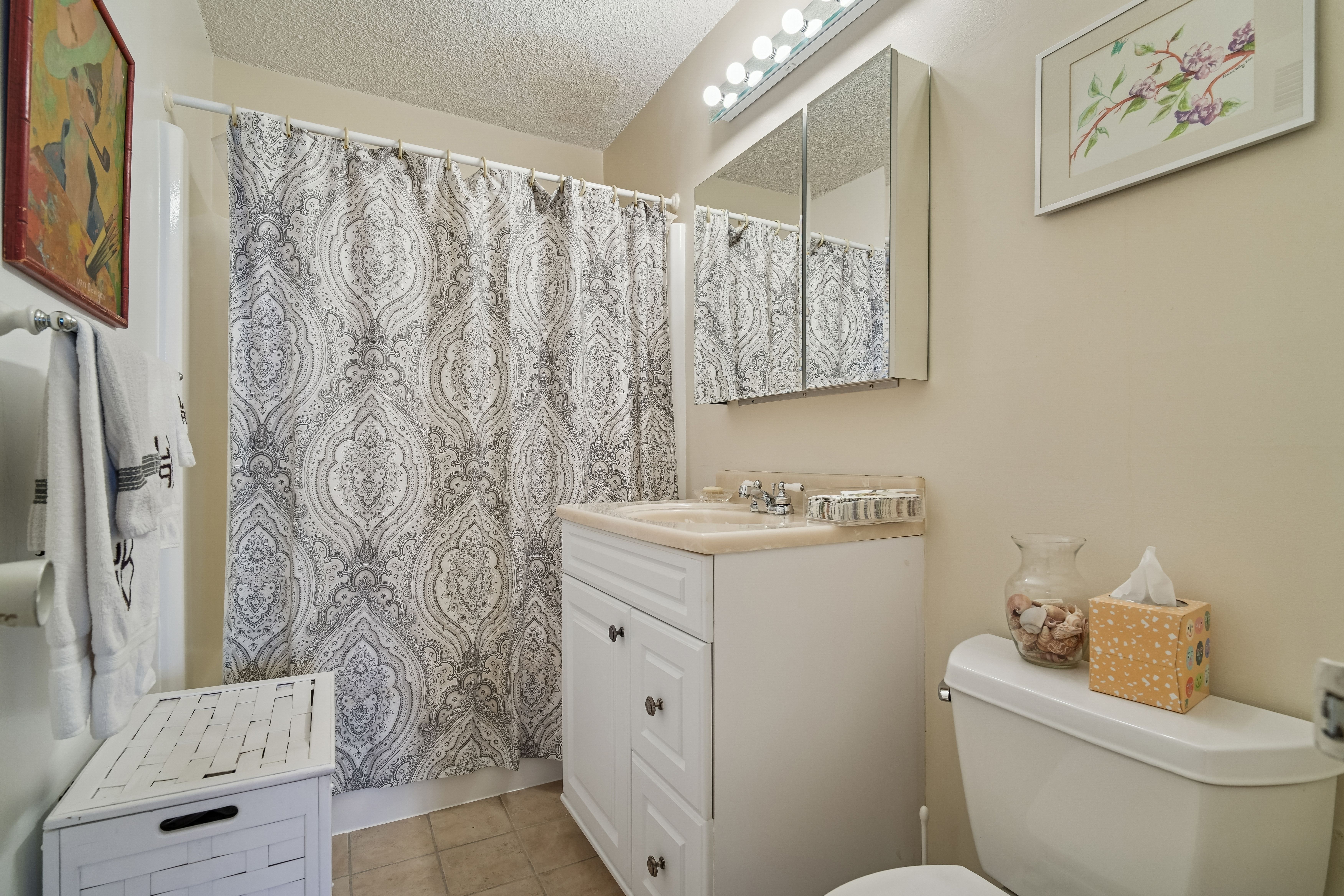 555 North Avenue #21M 