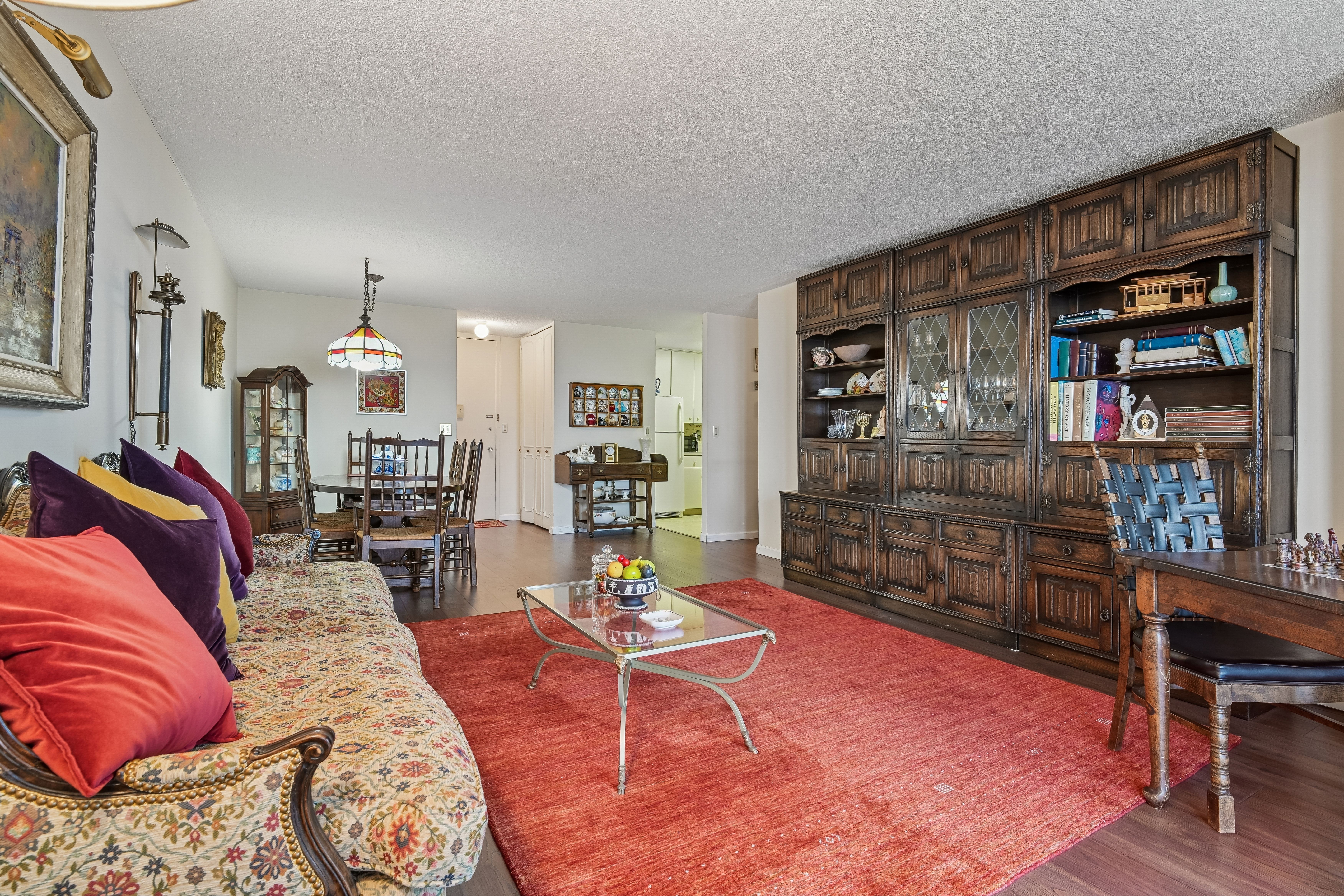 555 North Avenue #21M 