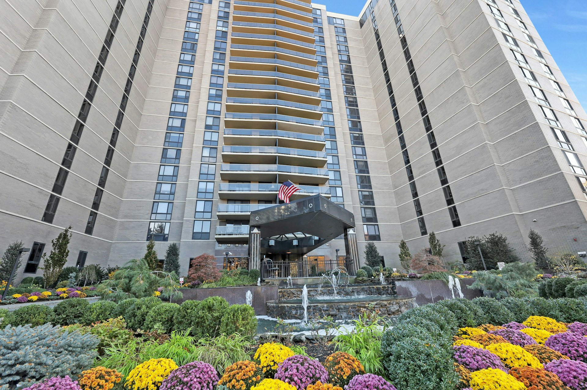 1512 Palisade Avenue Unit# 12G