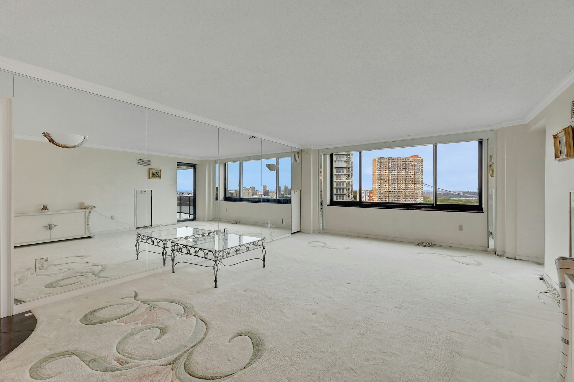 1512 Palisade Avenue Unit# 12G