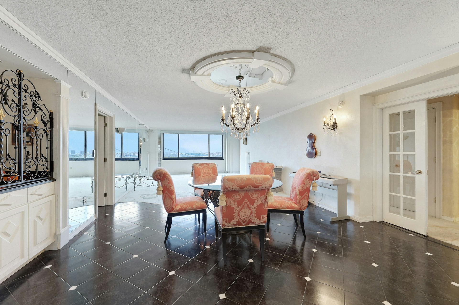 1512 Palisade Avenue Unit# 12G