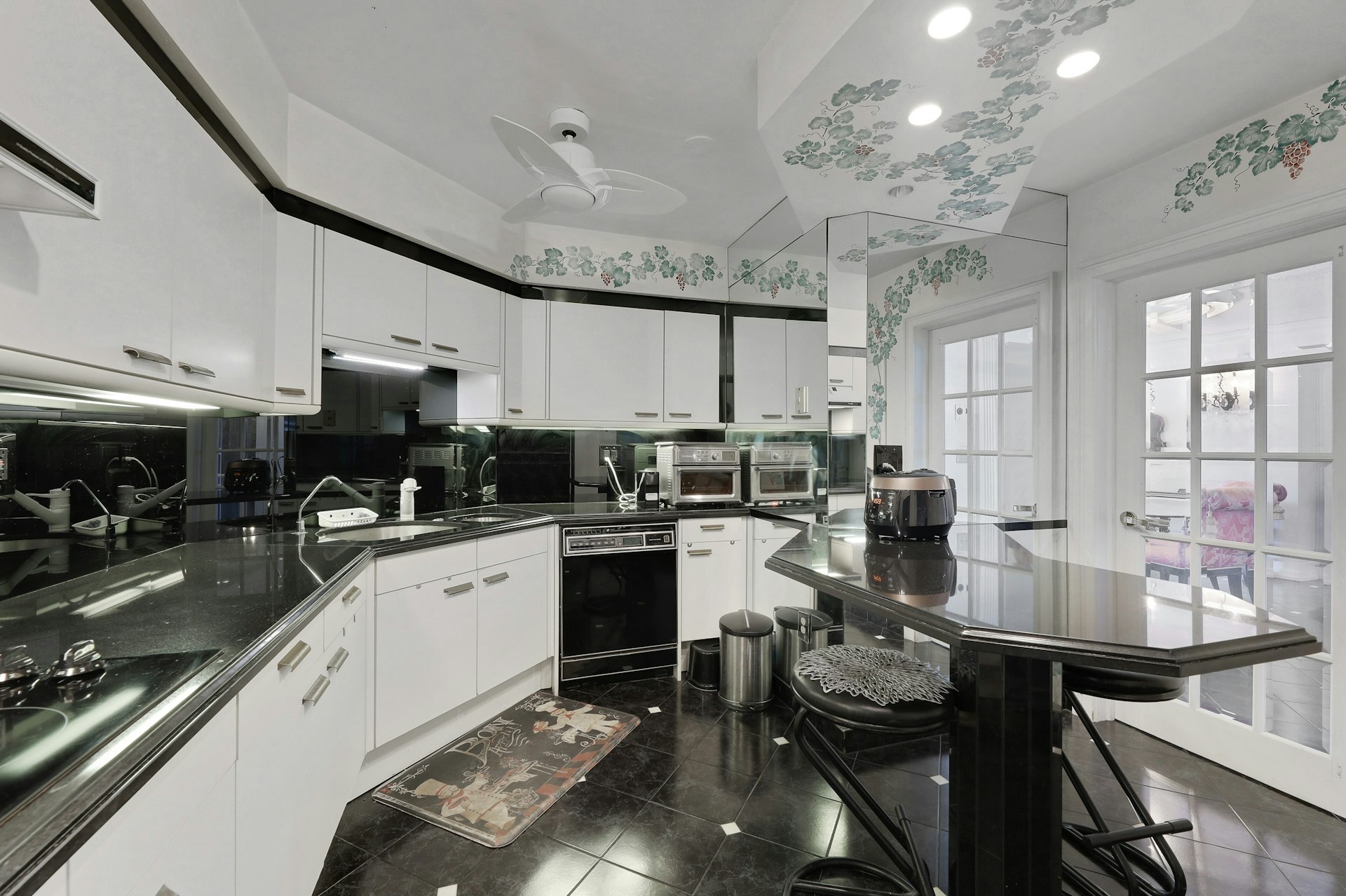 1512 Palisade Avenue Unit# 12G