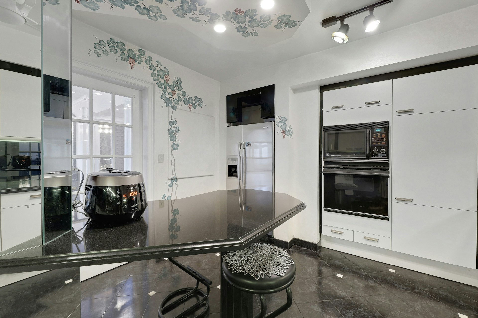 1512 Palisade Avenue Unit# 12G