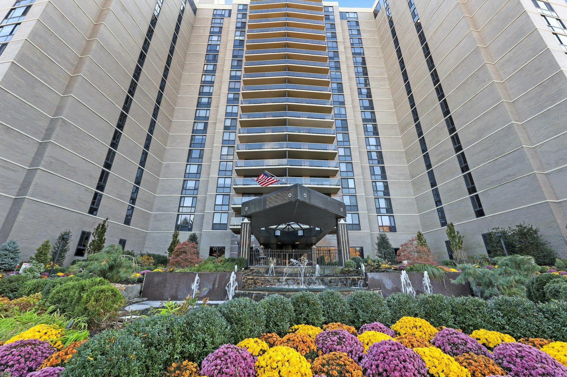 1512 Palisade Avenue Unit# 12G