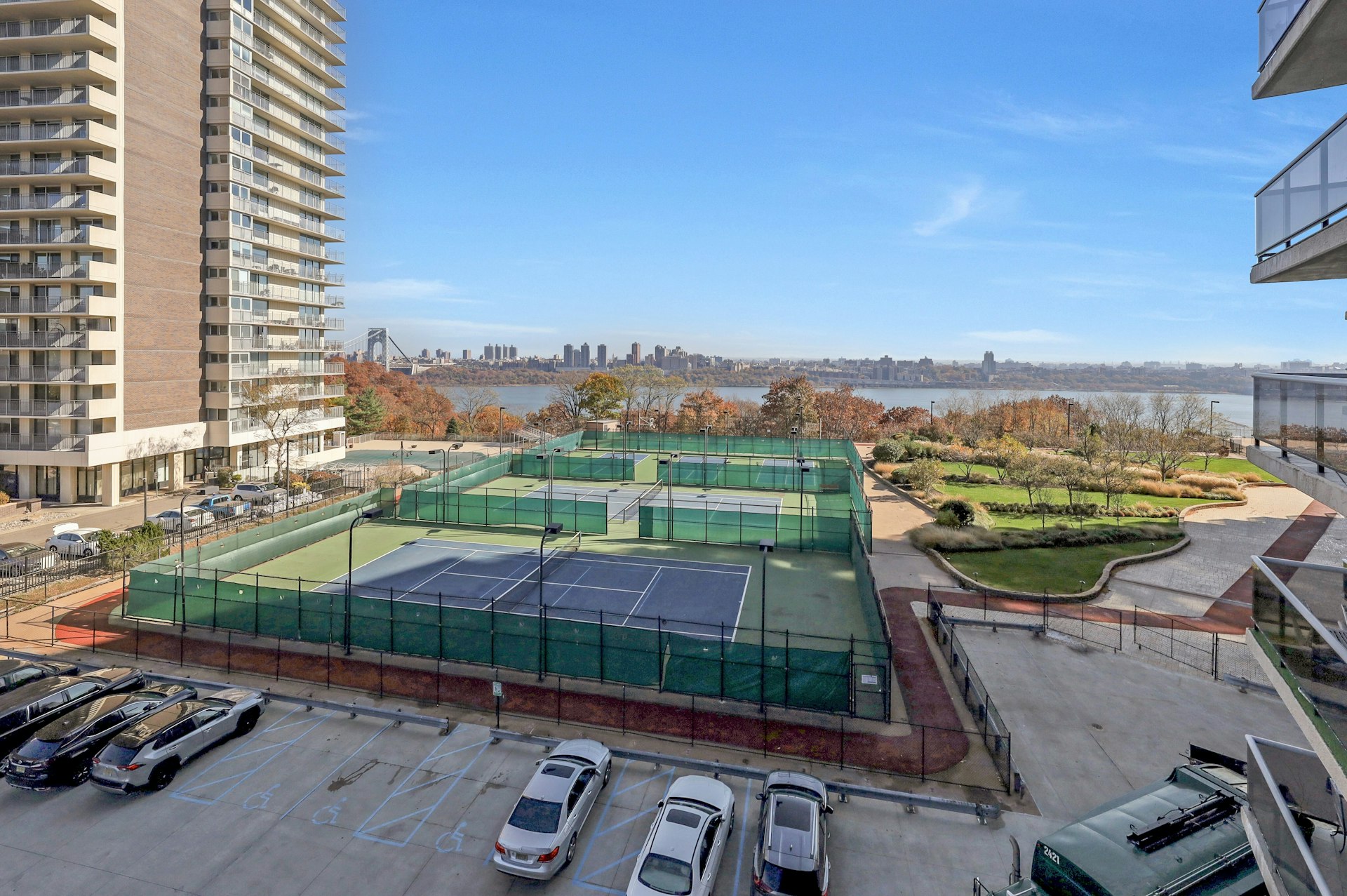 1512 Palisade Avenue Unit# 12G