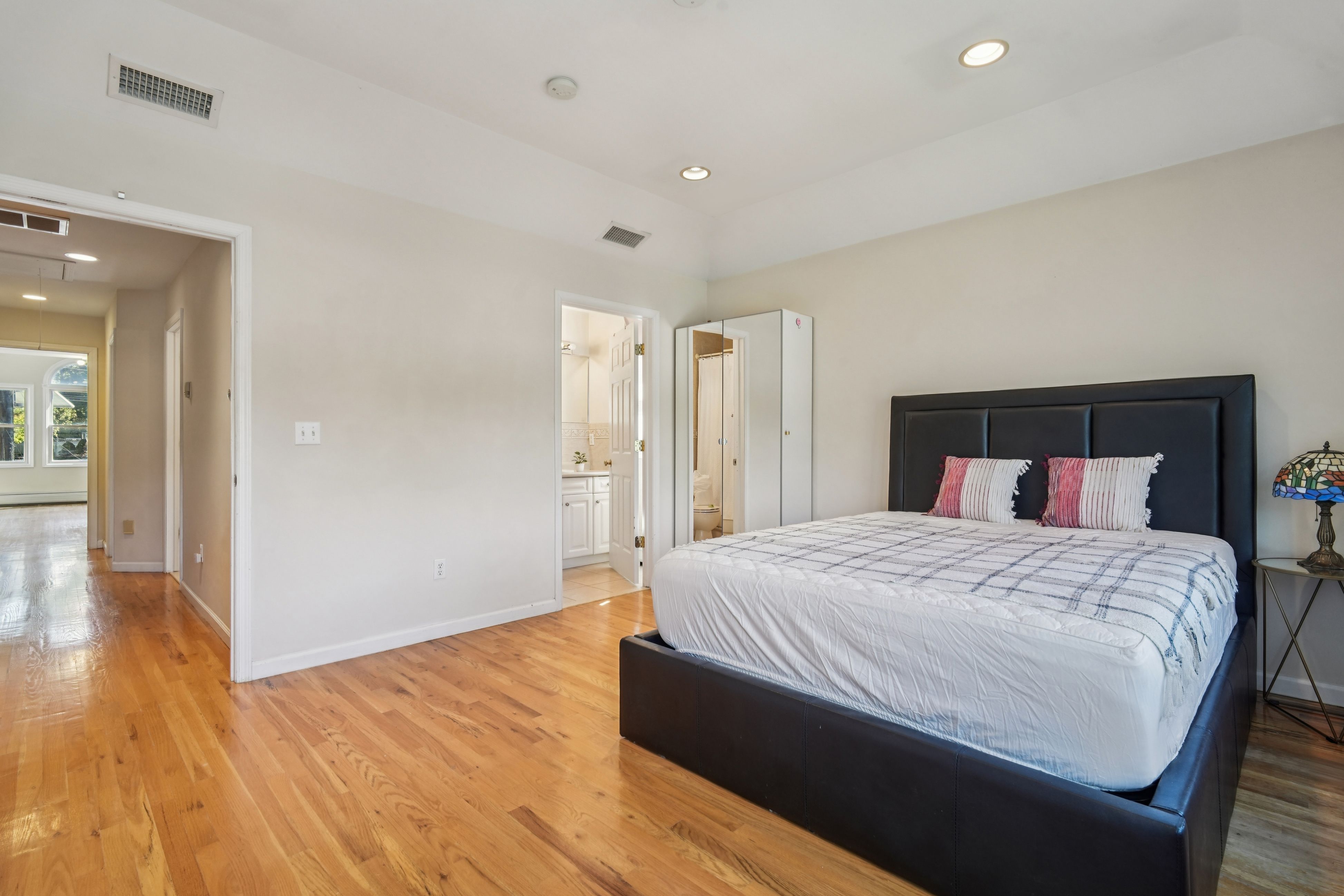 1561 Anderson Avenue 