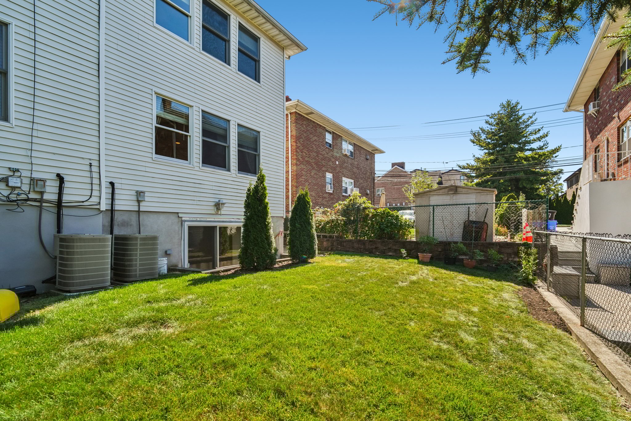 1561 Anderson Avenue 