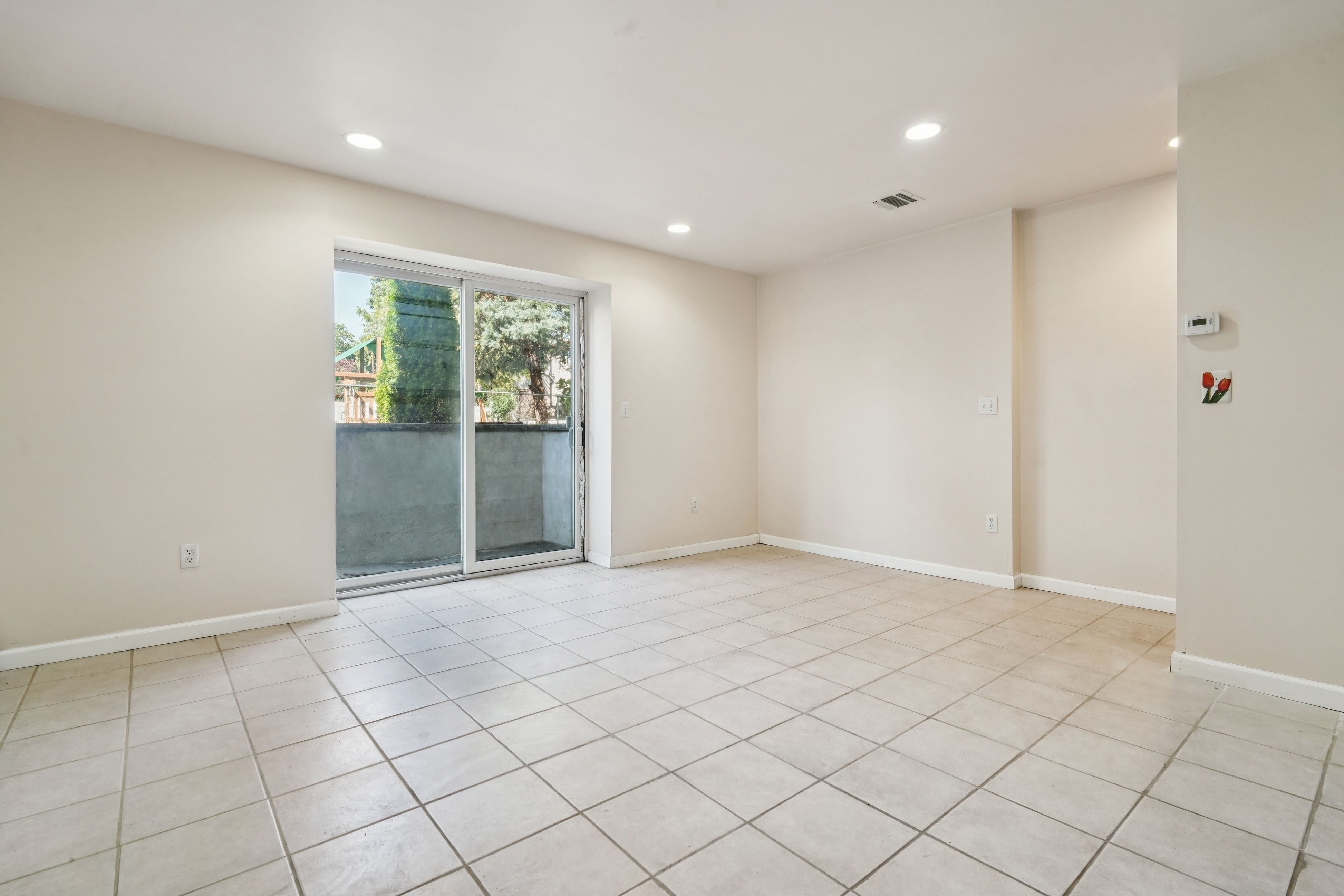 1561 Anderson Avenue 