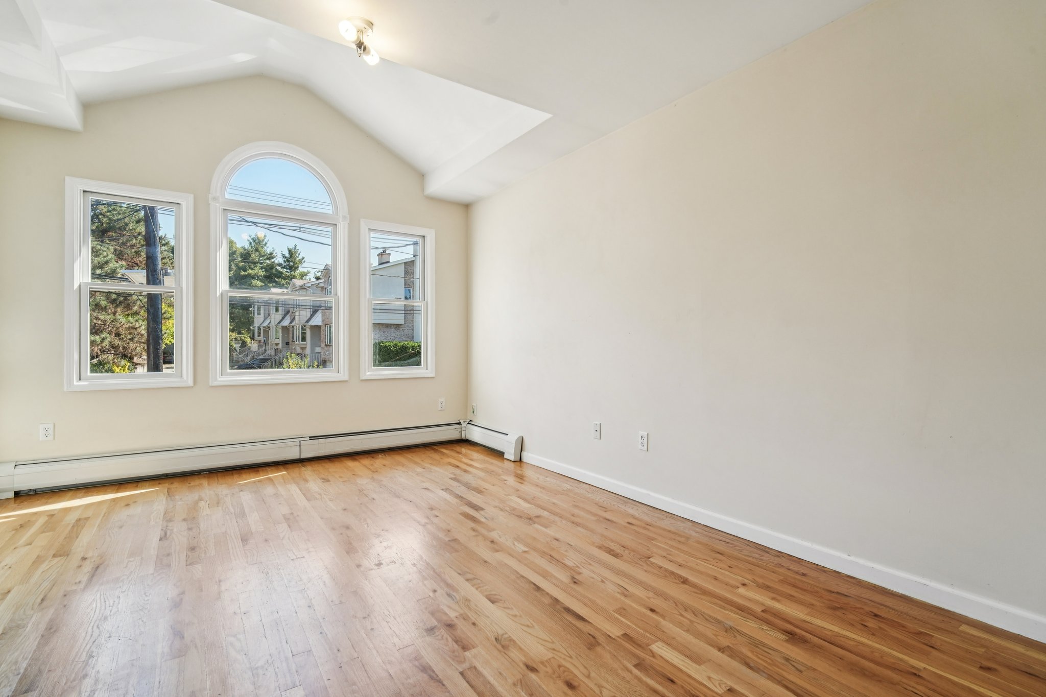 1561 Anderson Avenue 