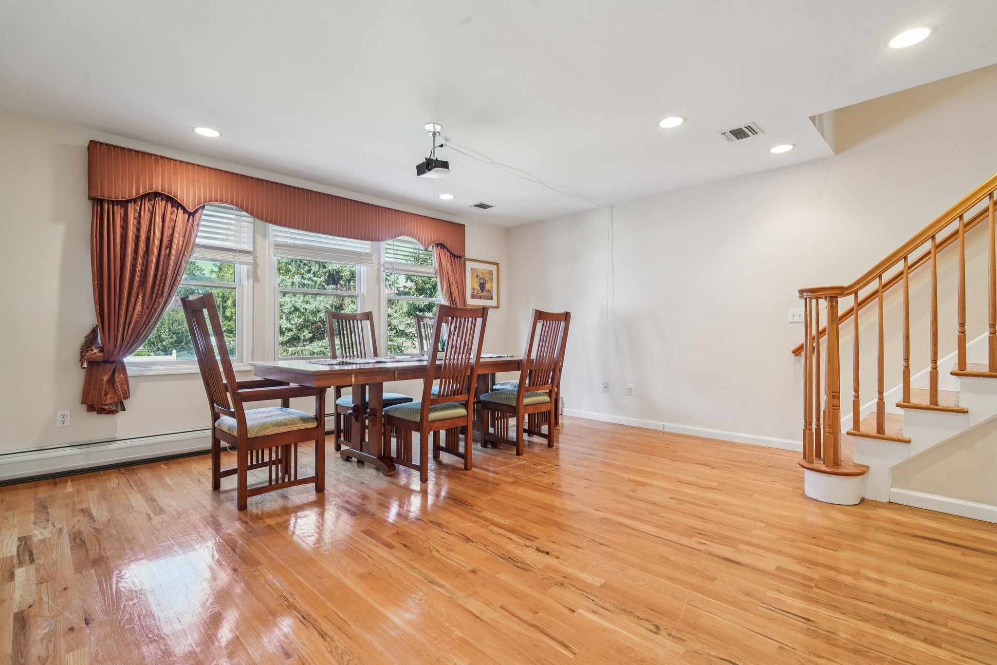 1561 Anderson Avenue 