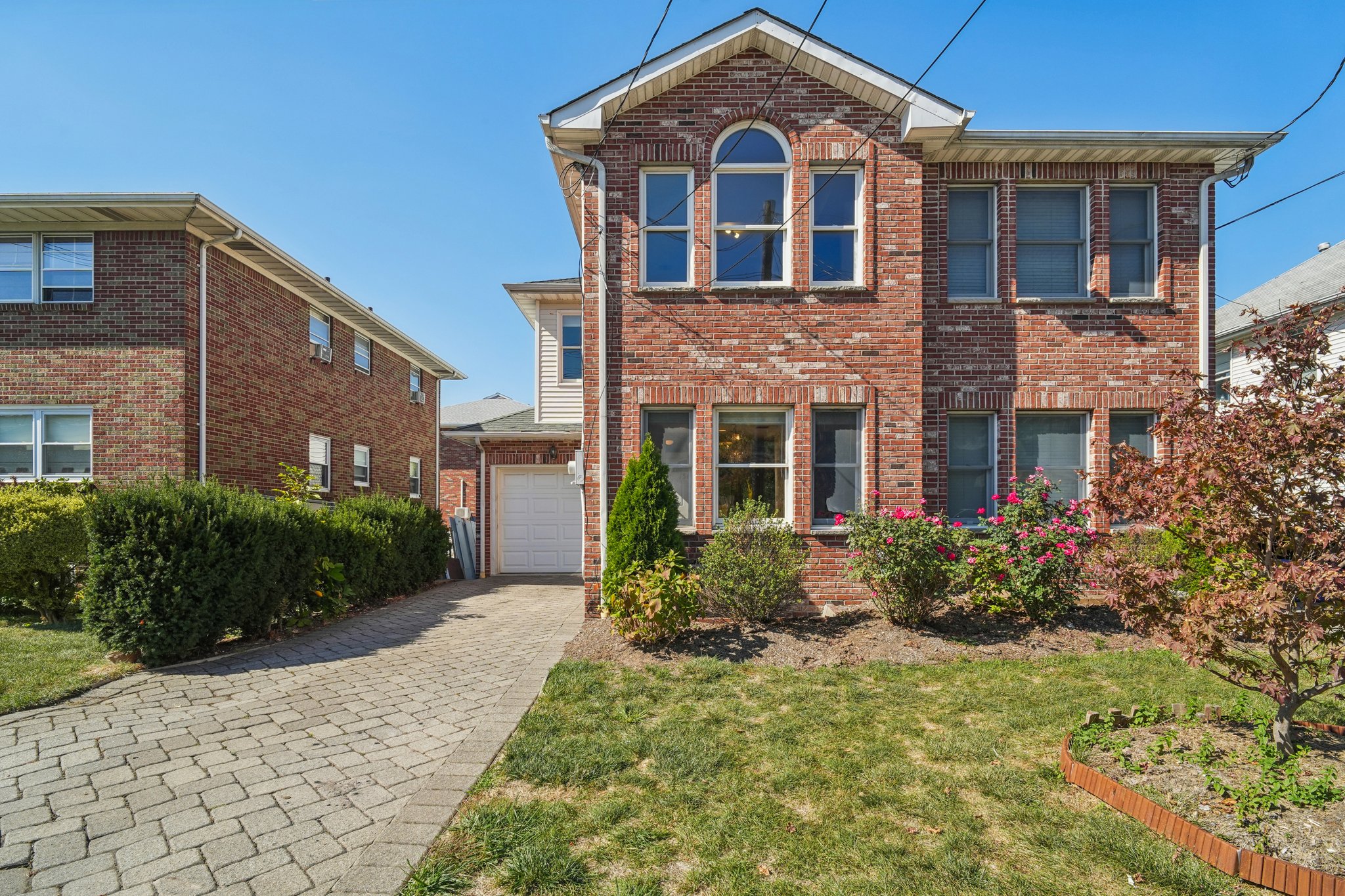 1561 Anderson Avenue 