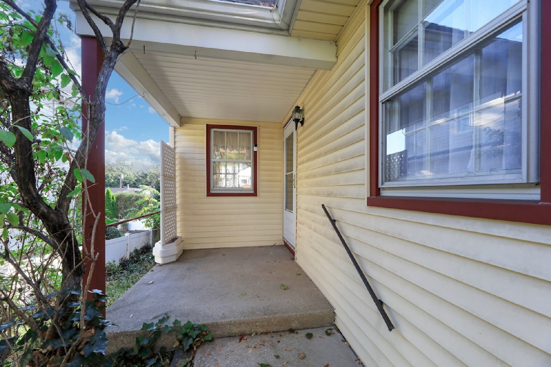 319 Walthery Avenue 
