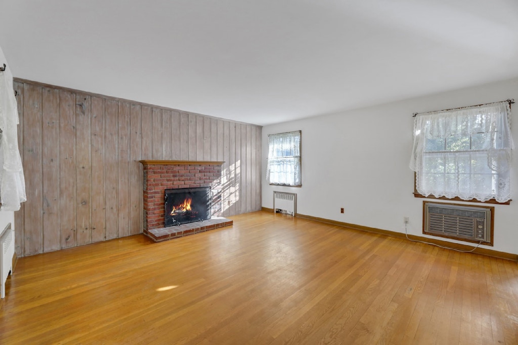 319 Walthery Avenue 