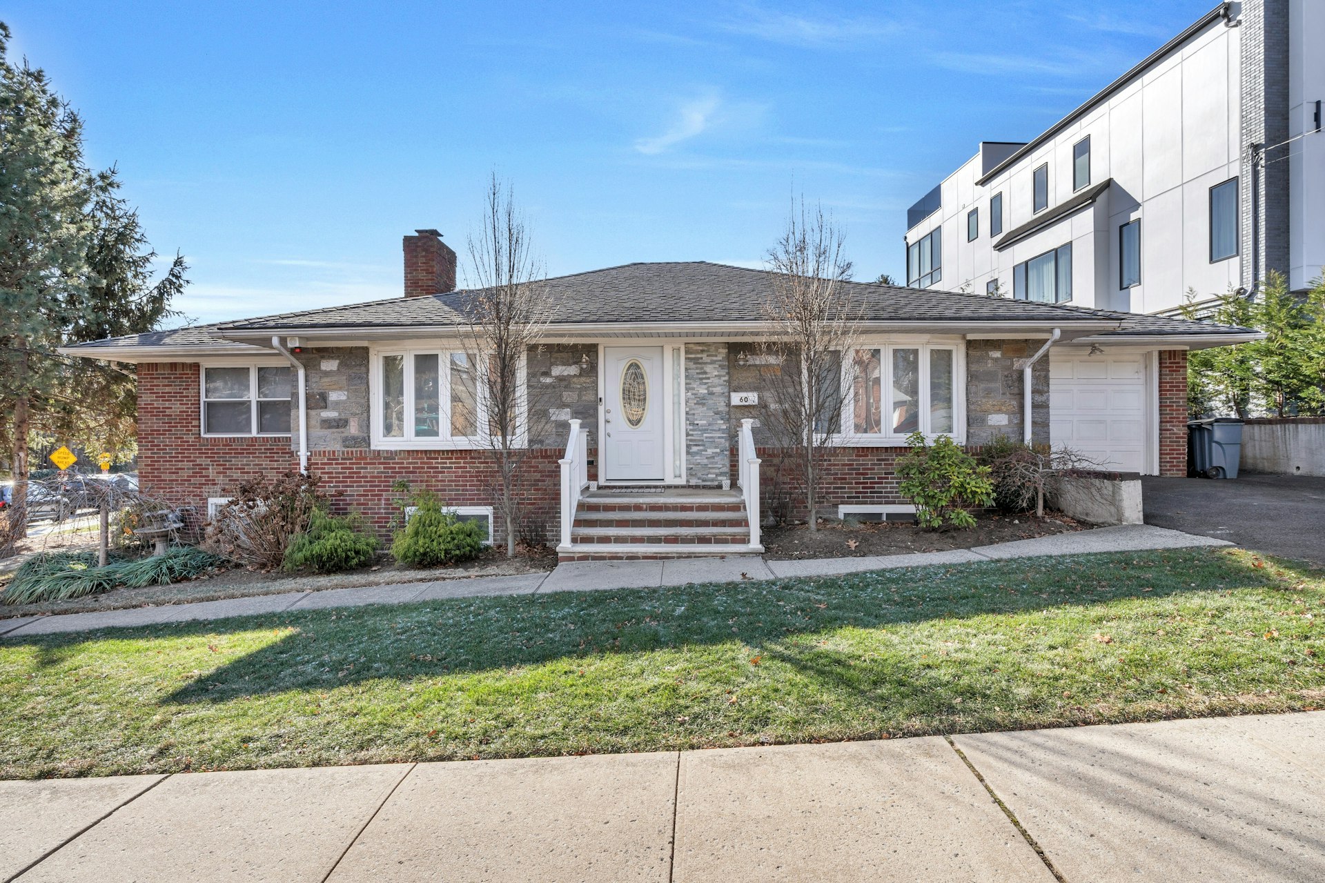 60 Edgewater Road 