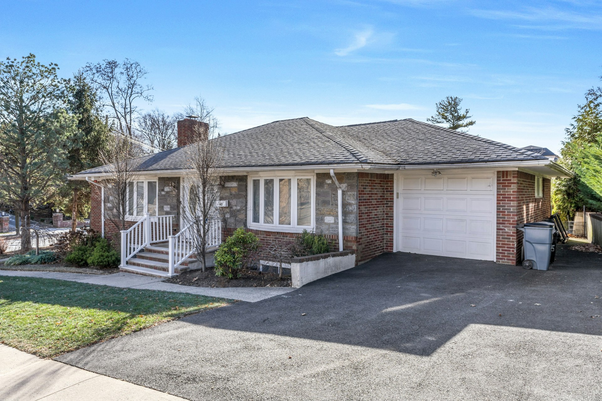 60 Edgewater Road 