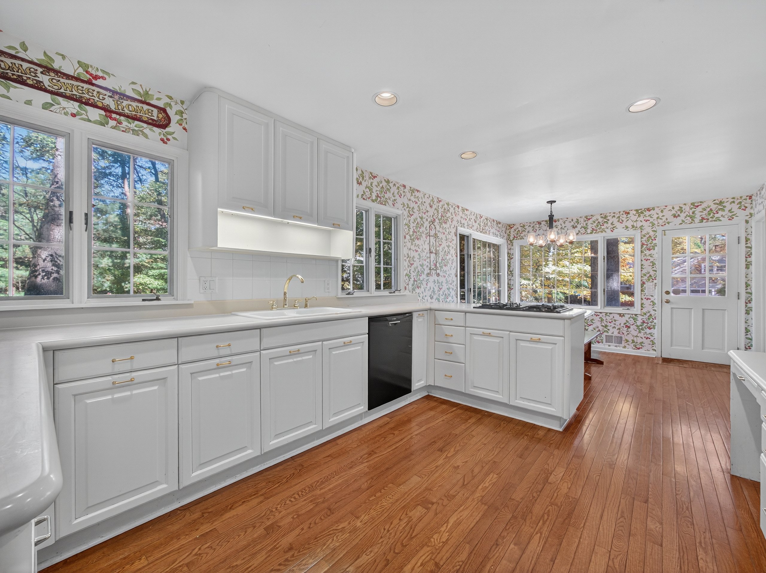 212 Arbor Road 