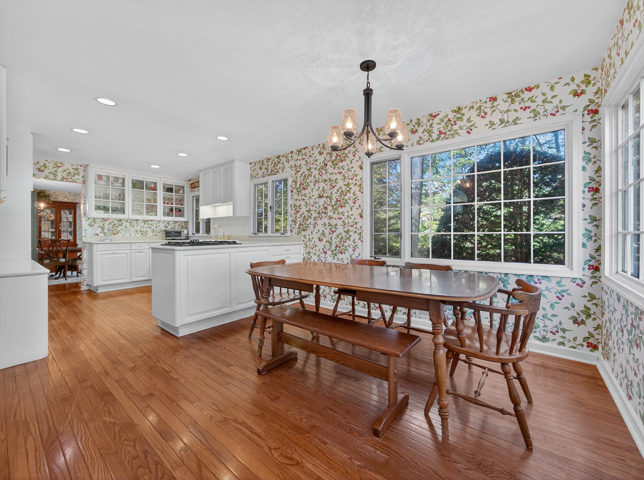 212 Arbor Road 