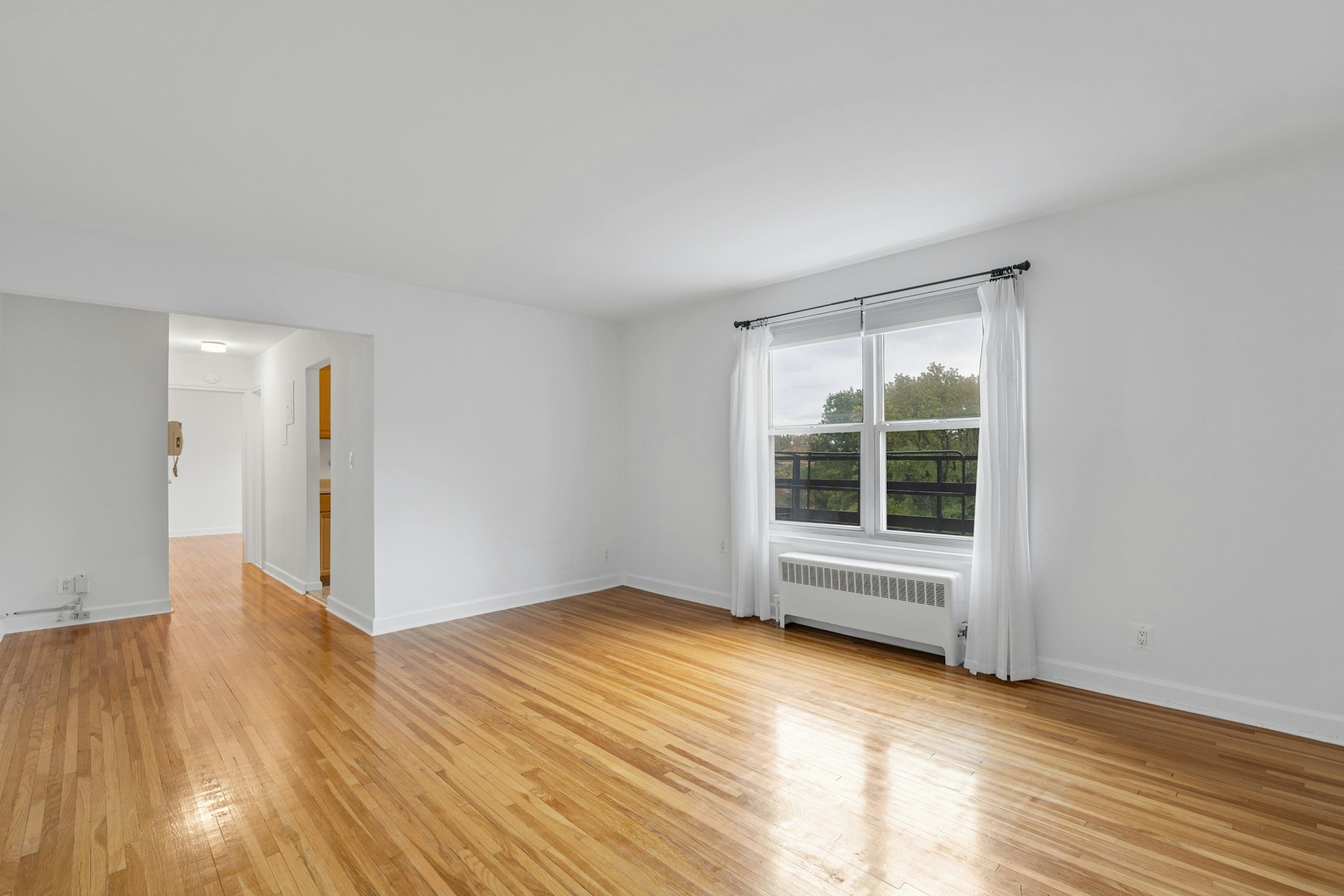 2350 Linwood Avenue #5C 