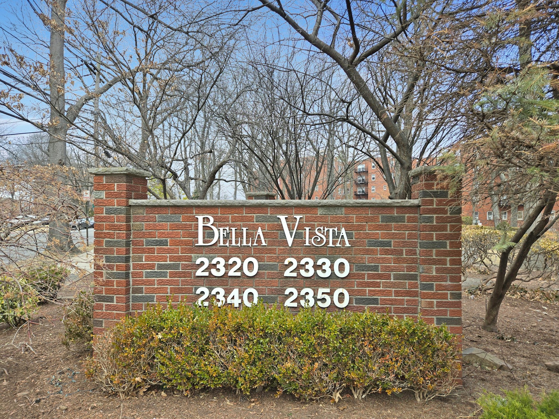 2350 Linwood Avenue #5C 