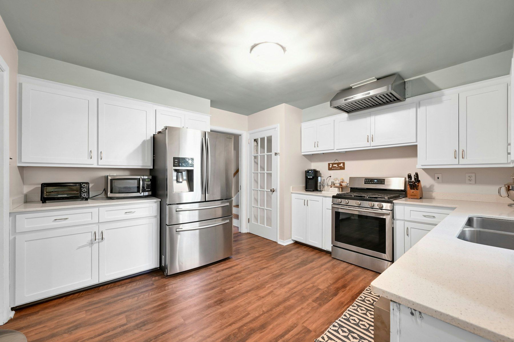 211 Airmount Rd 