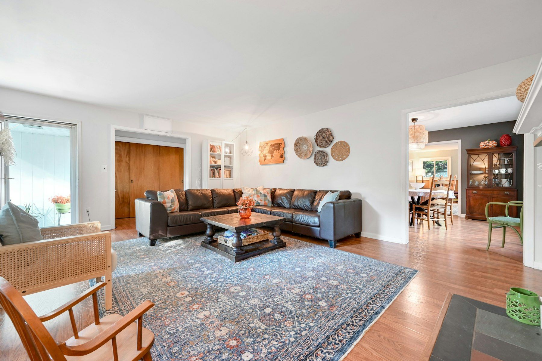 211 Airmount Rd 