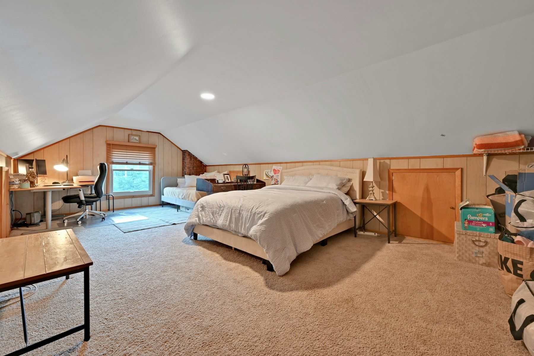211 Airmount Rd 