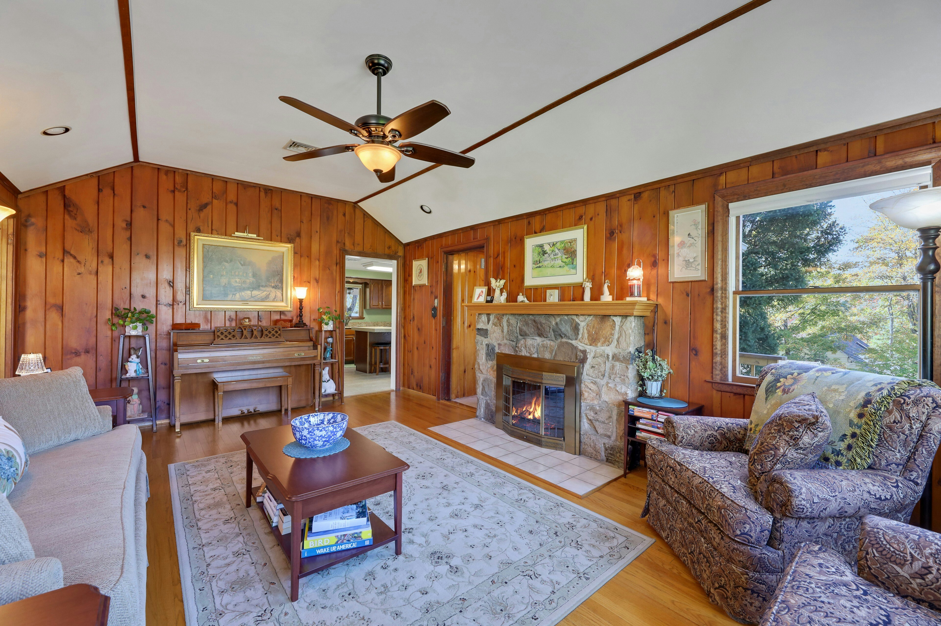 71 Lake Trail East 