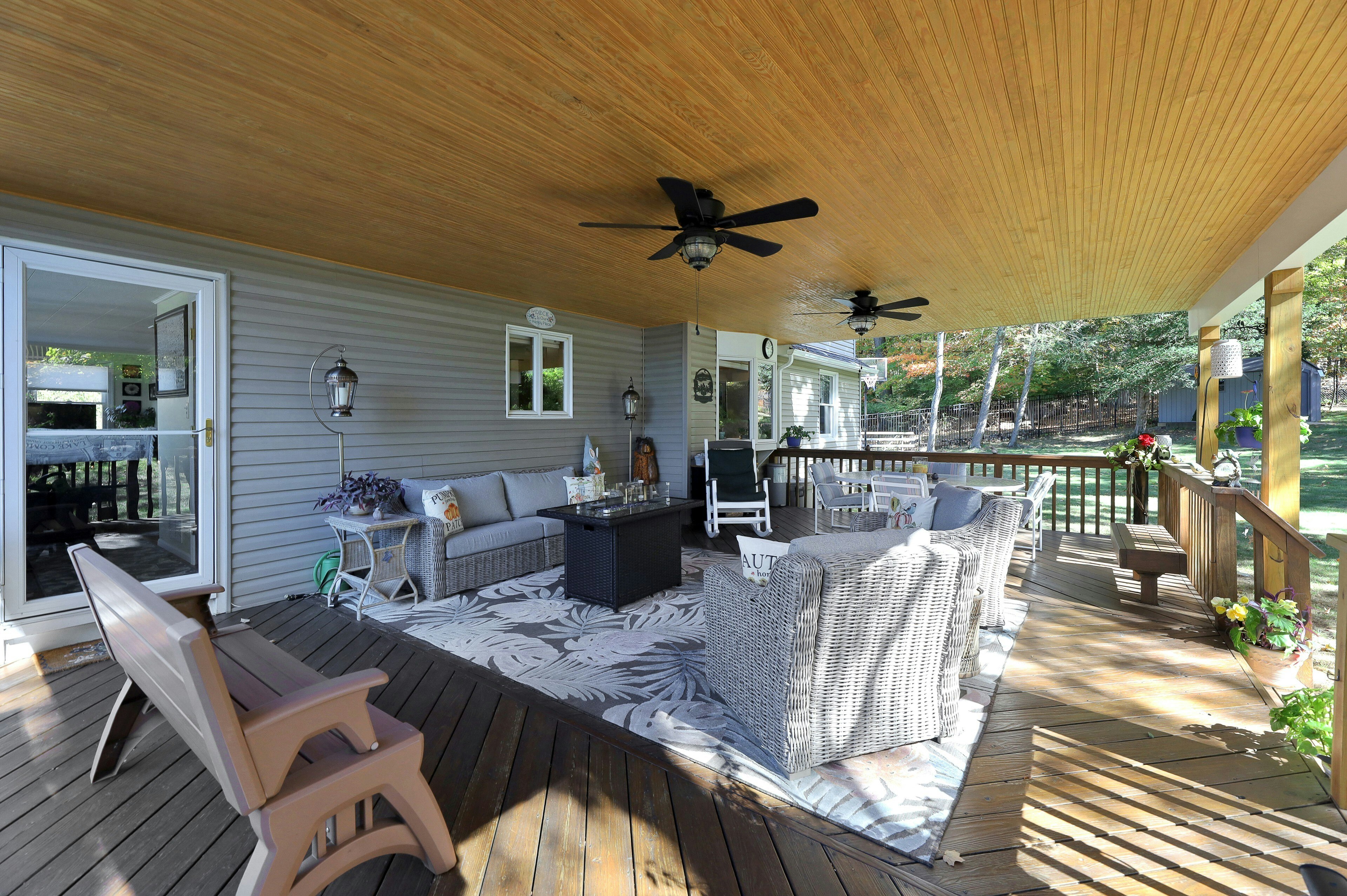 71 Lake Trail East 
