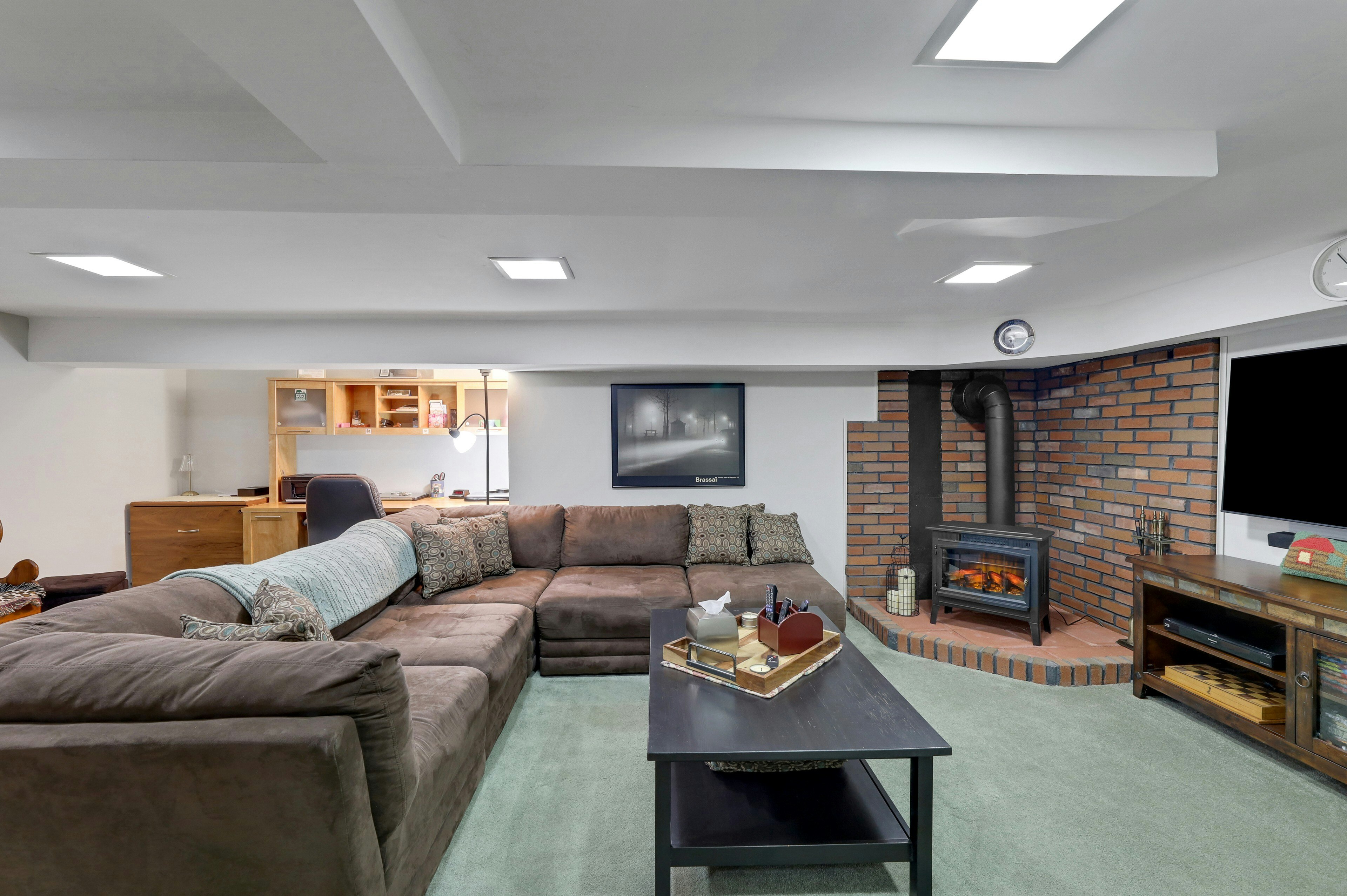 71 Lake Trail East 