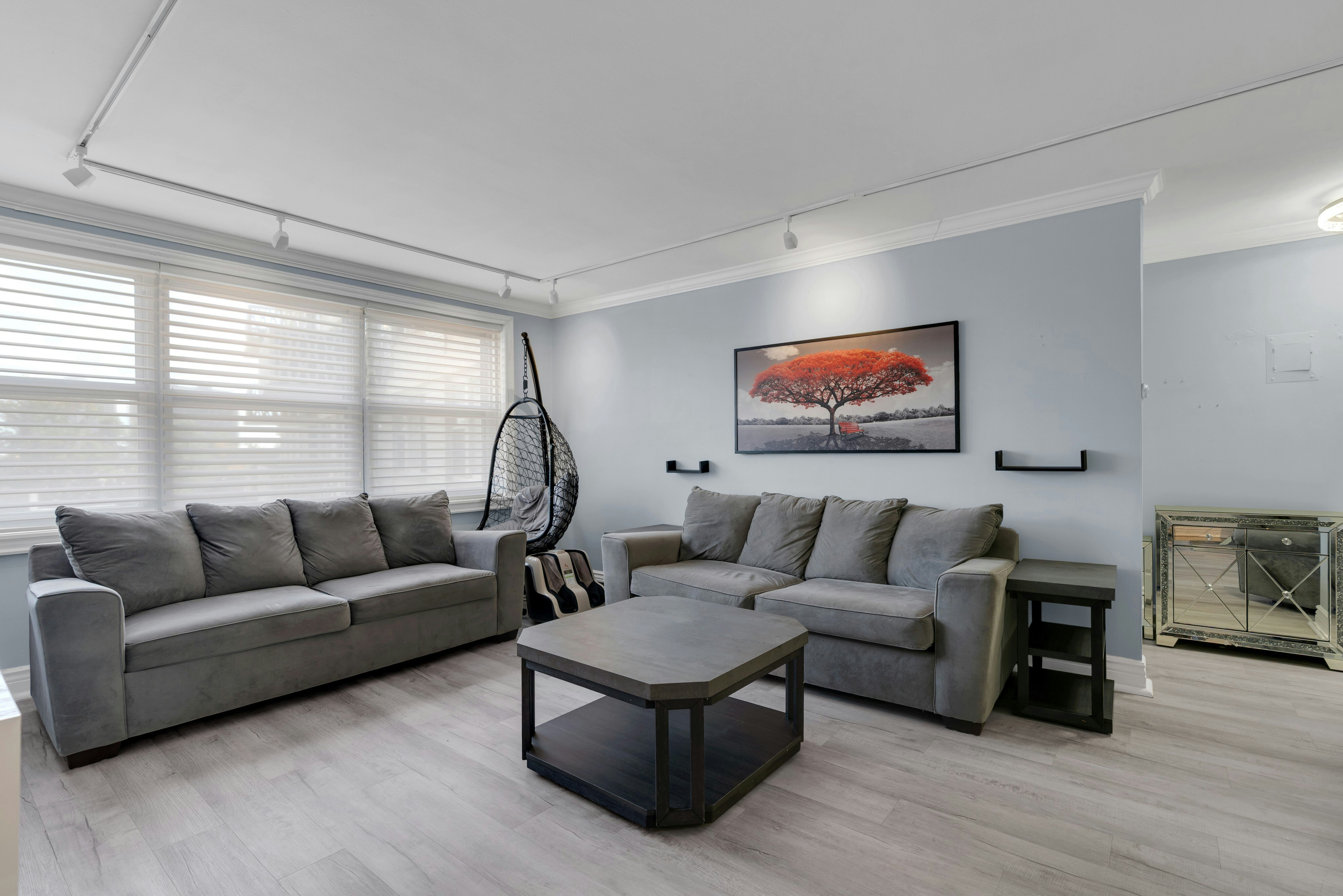 2000 Linwood Avenue #4P 