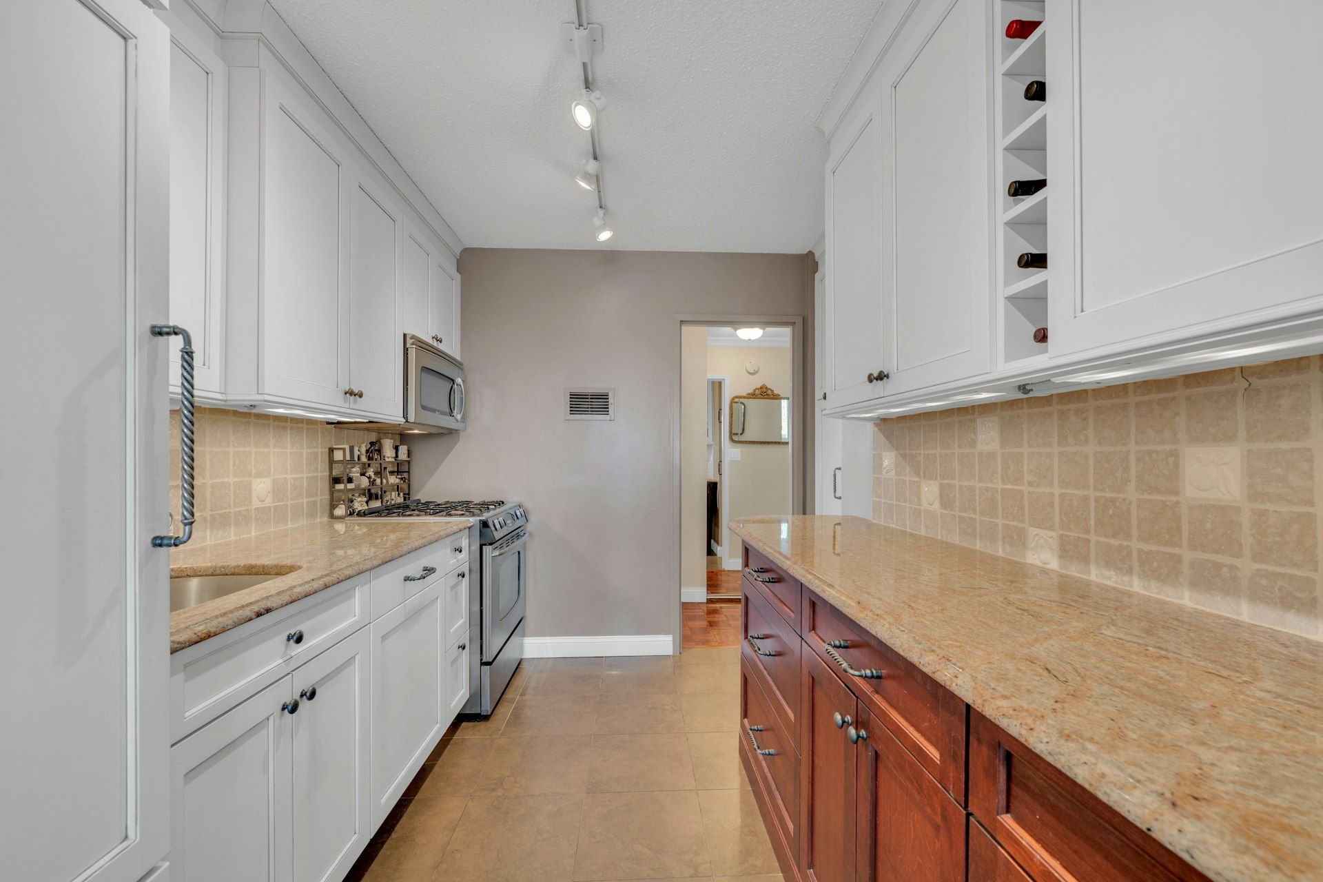 1600 Parker Avenue #16D 