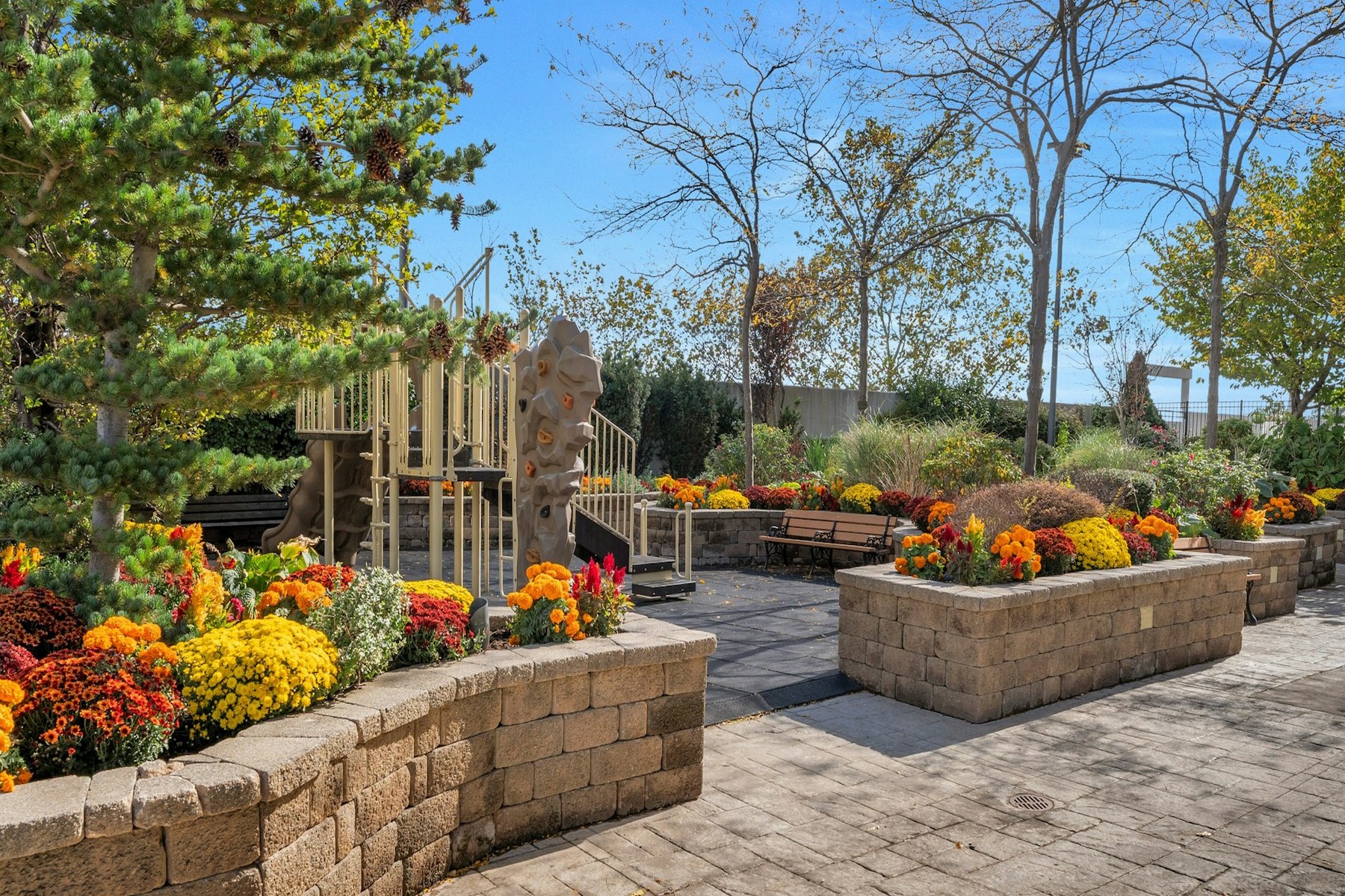 1600 Parker Avenue #16D 