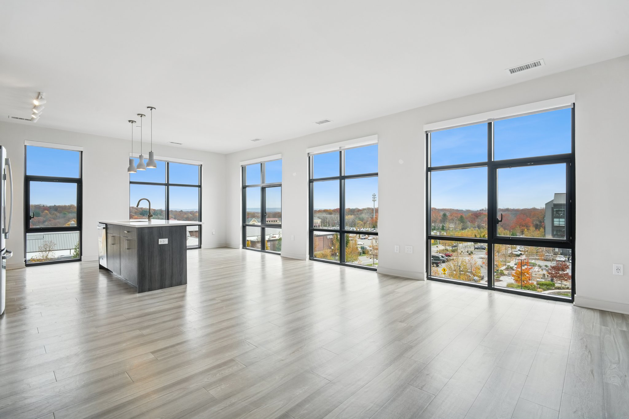 300 Market Unit# 422