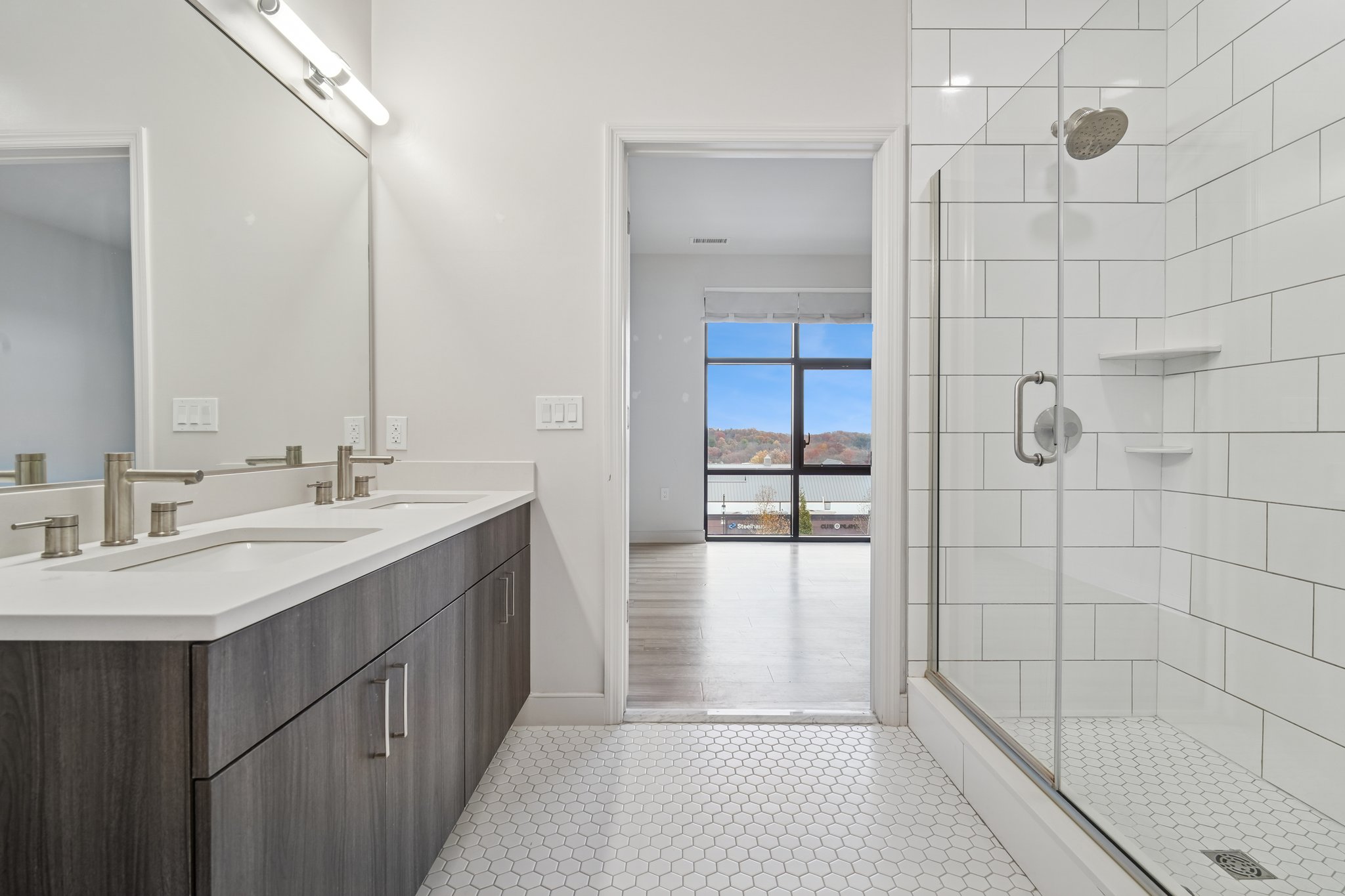 300 Market Unit# 422