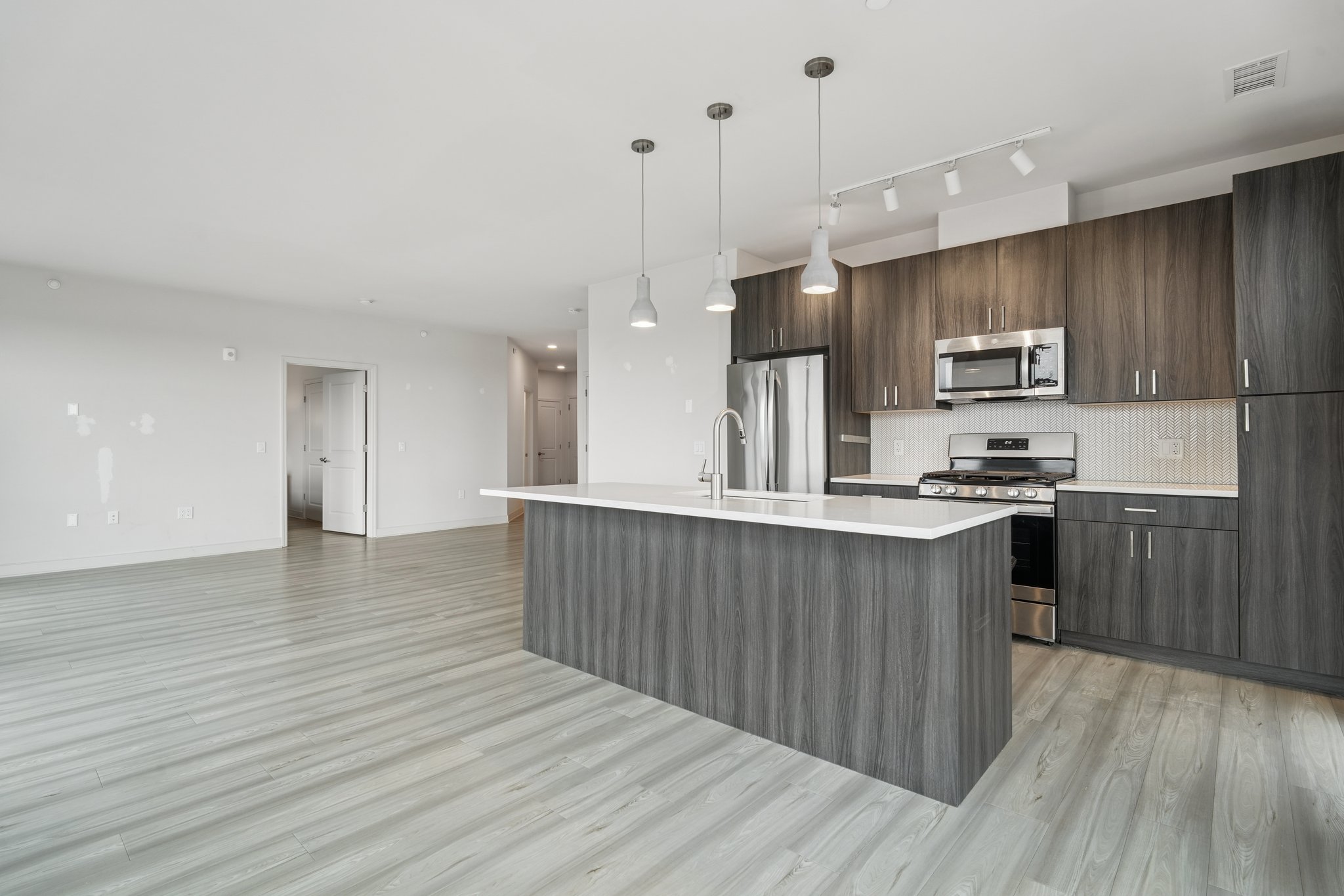 300 Market Unit# 422