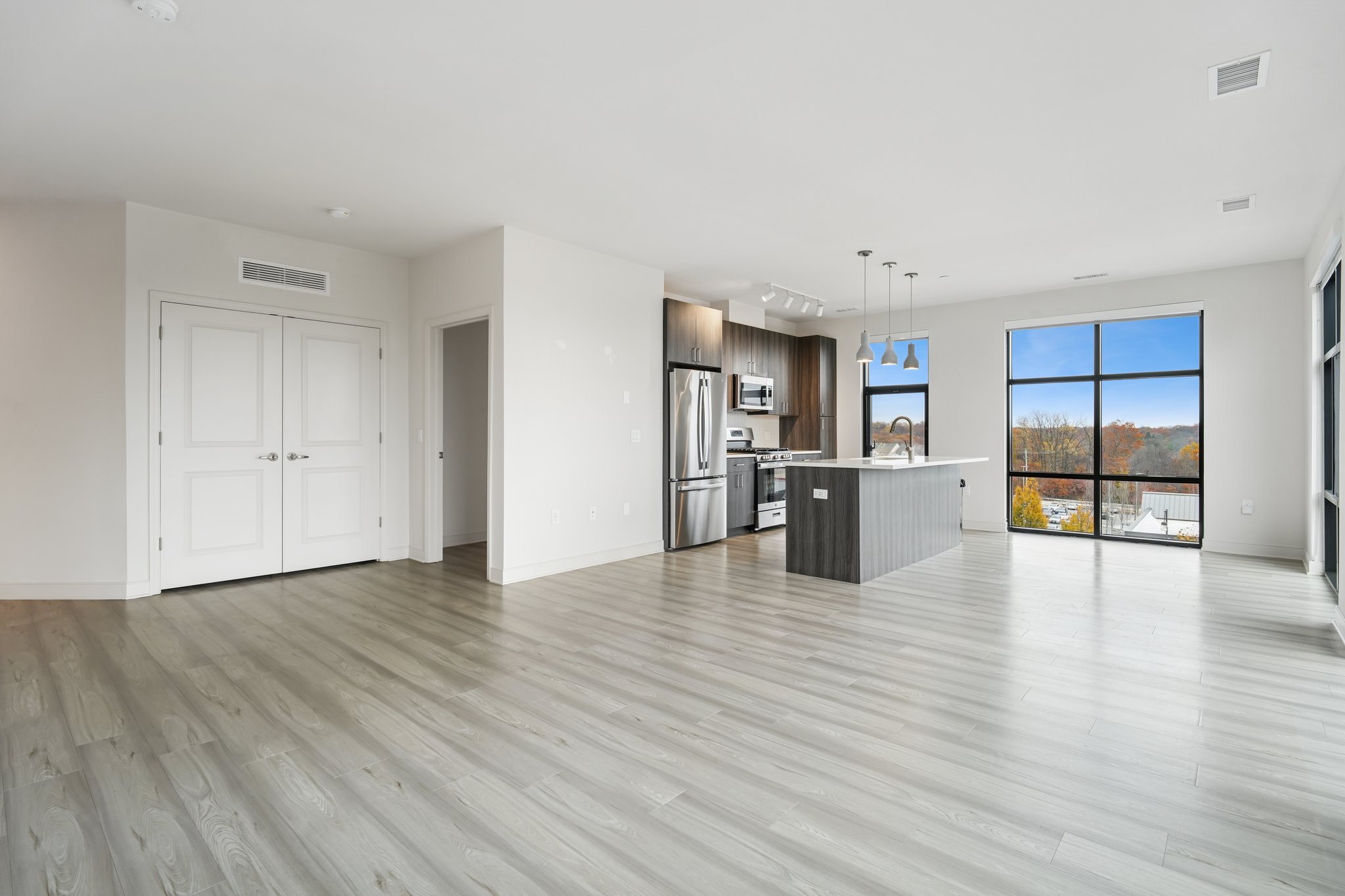 300 Market Unit# 422