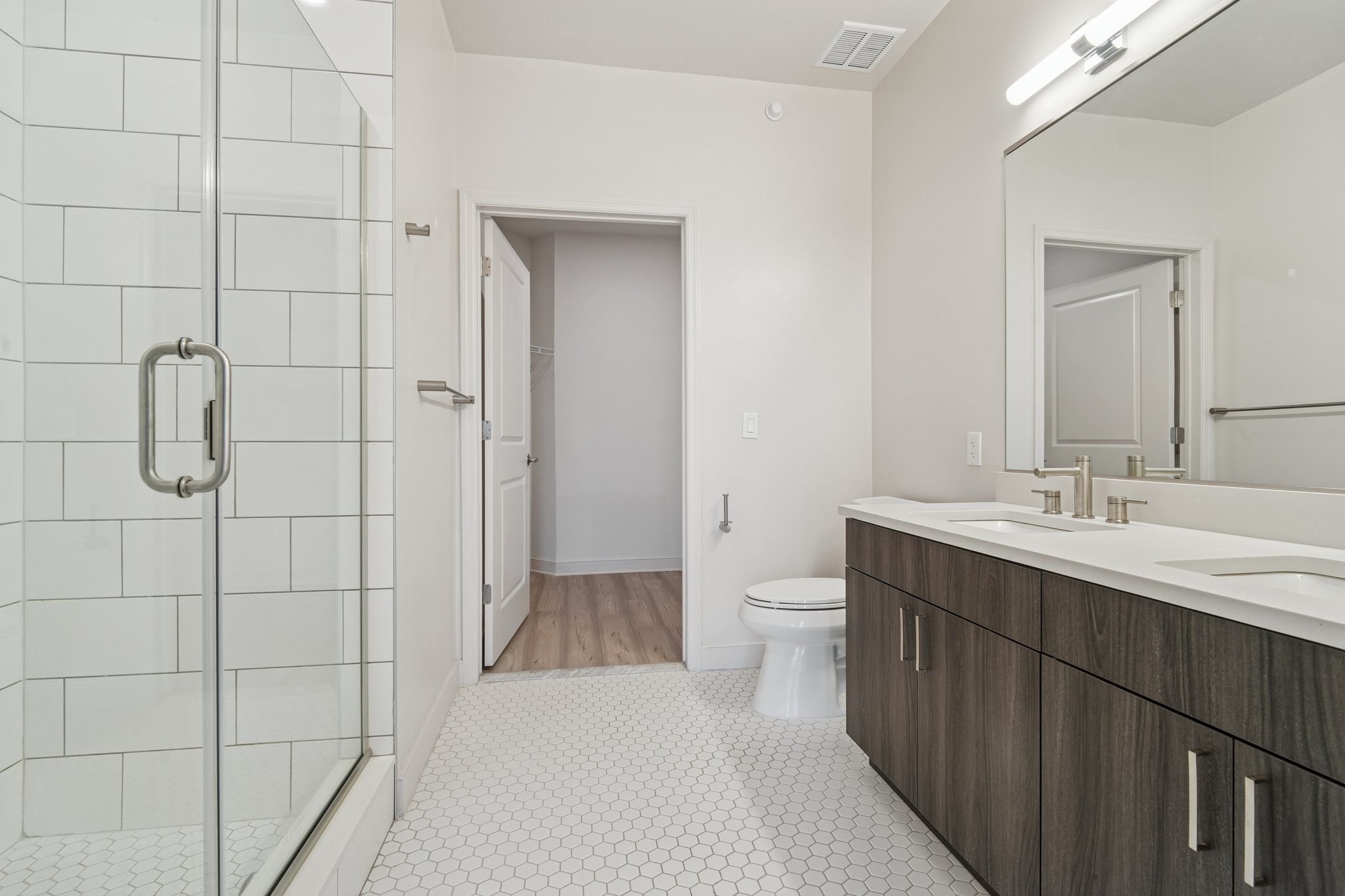 300 Market Unit# 422