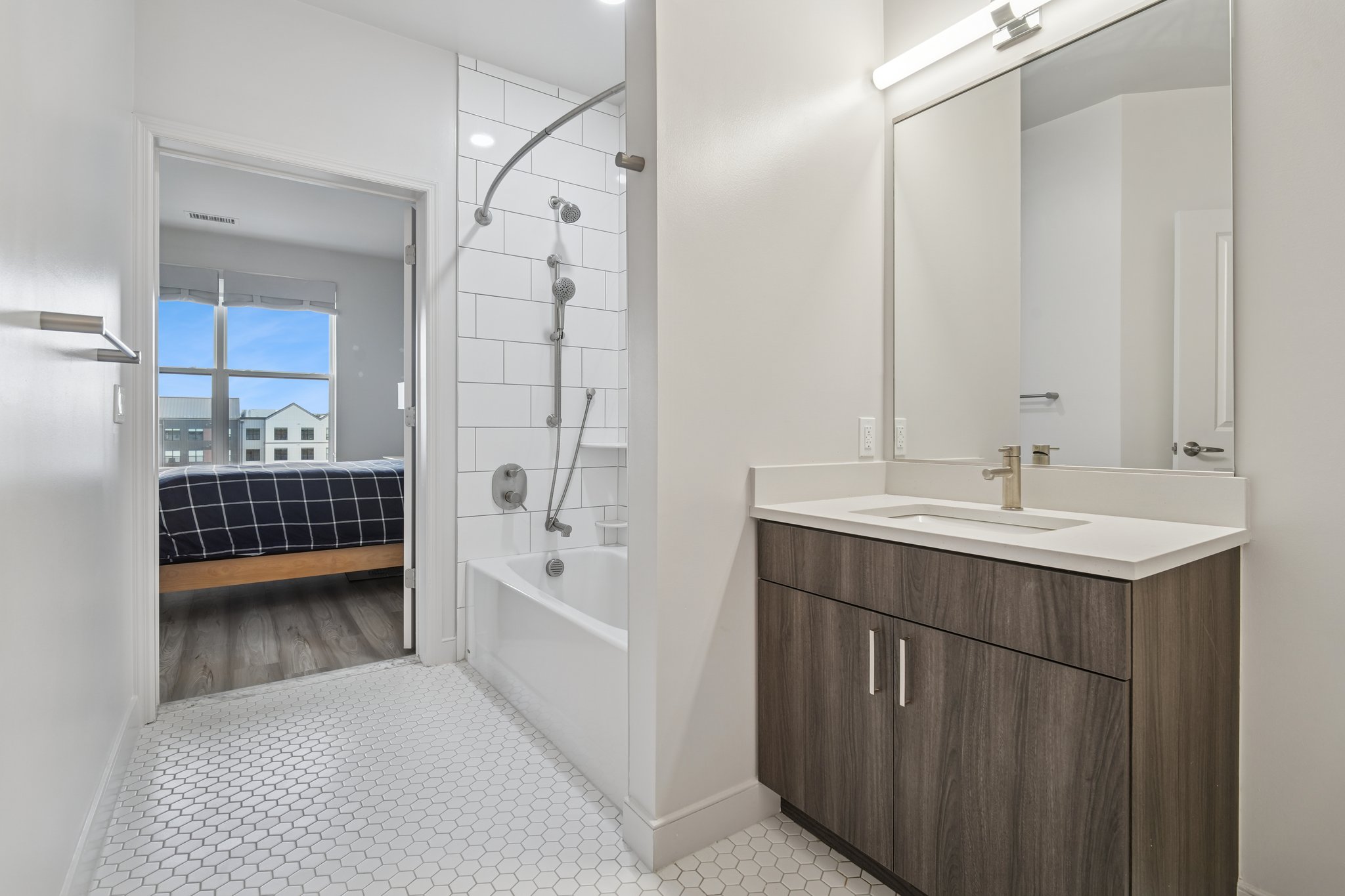 300 Market Unit# 422