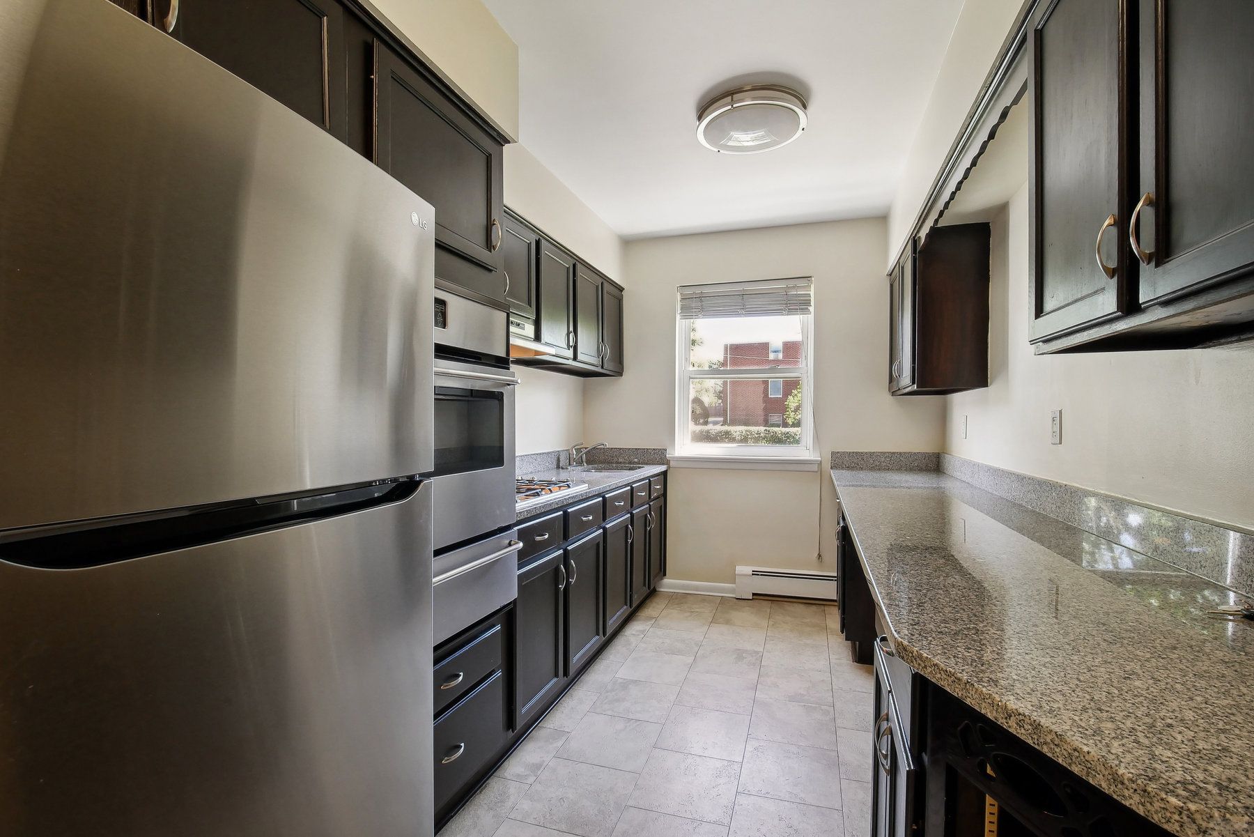 300 Claremont Avenue, C6 