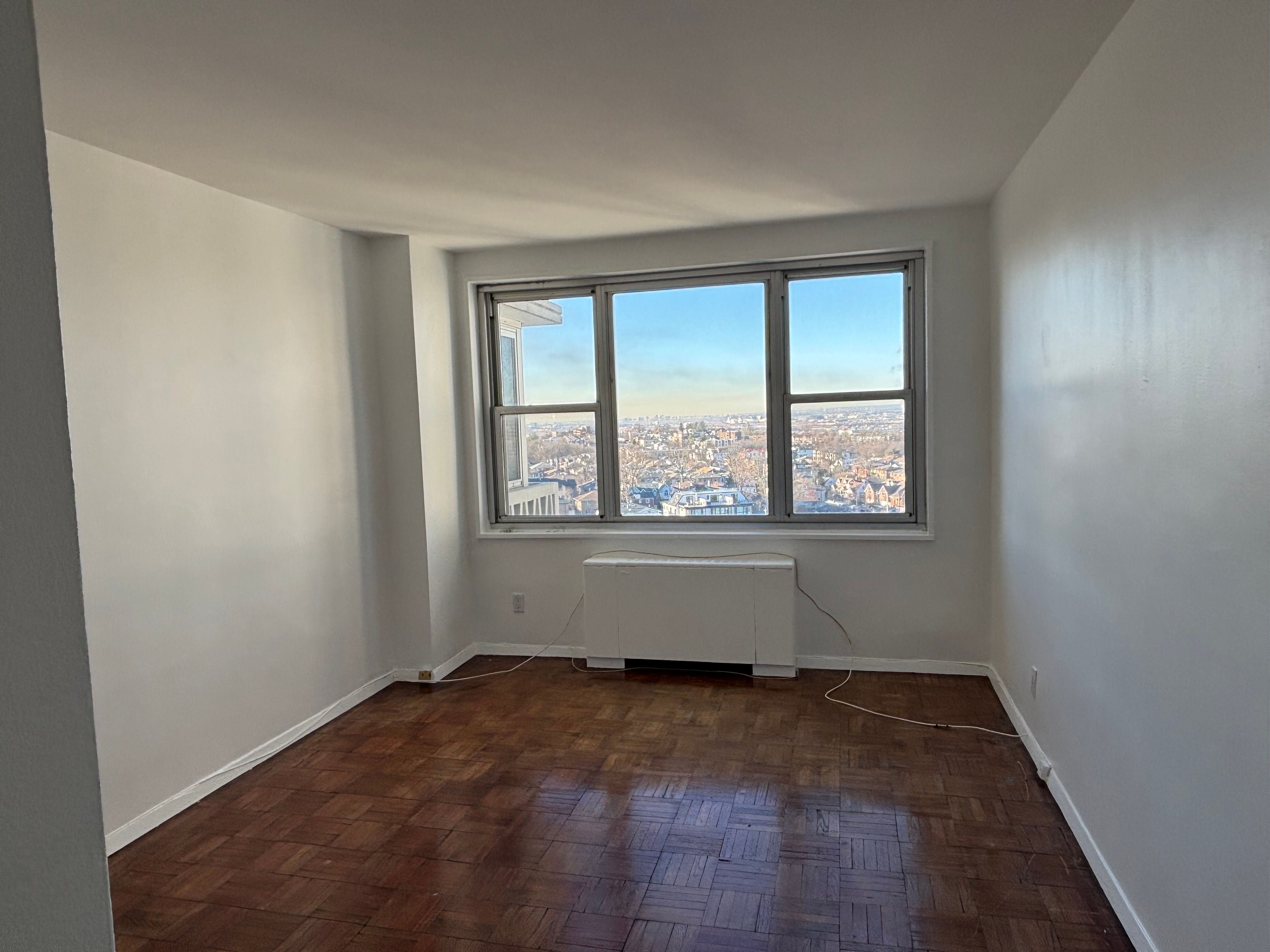 2000 Linwood Unit# 14Y