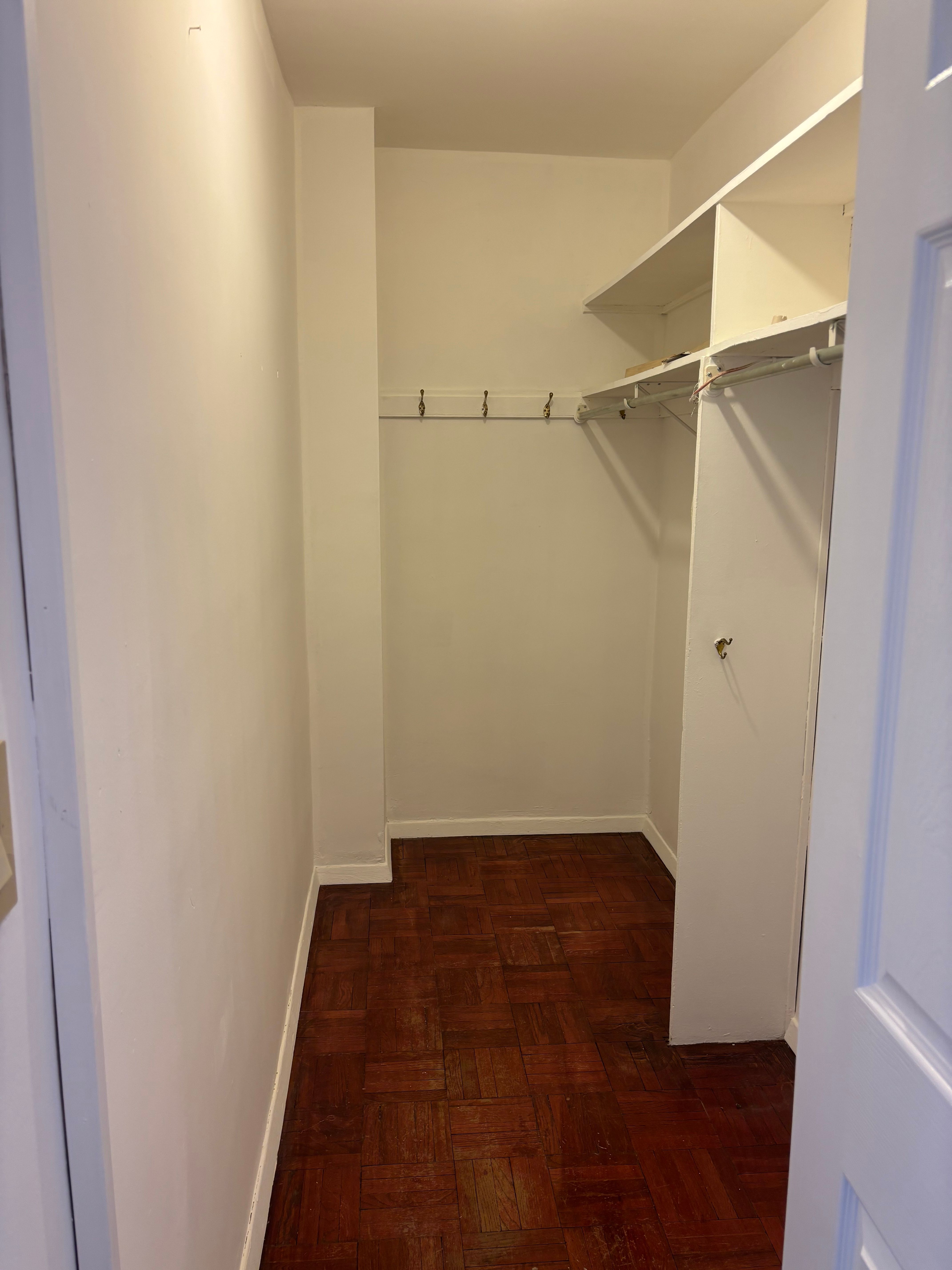 2000 Linwood Unit# 14Y