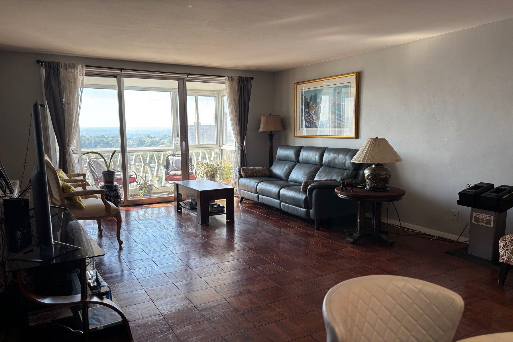 2000 Linwood Unit# 14Y