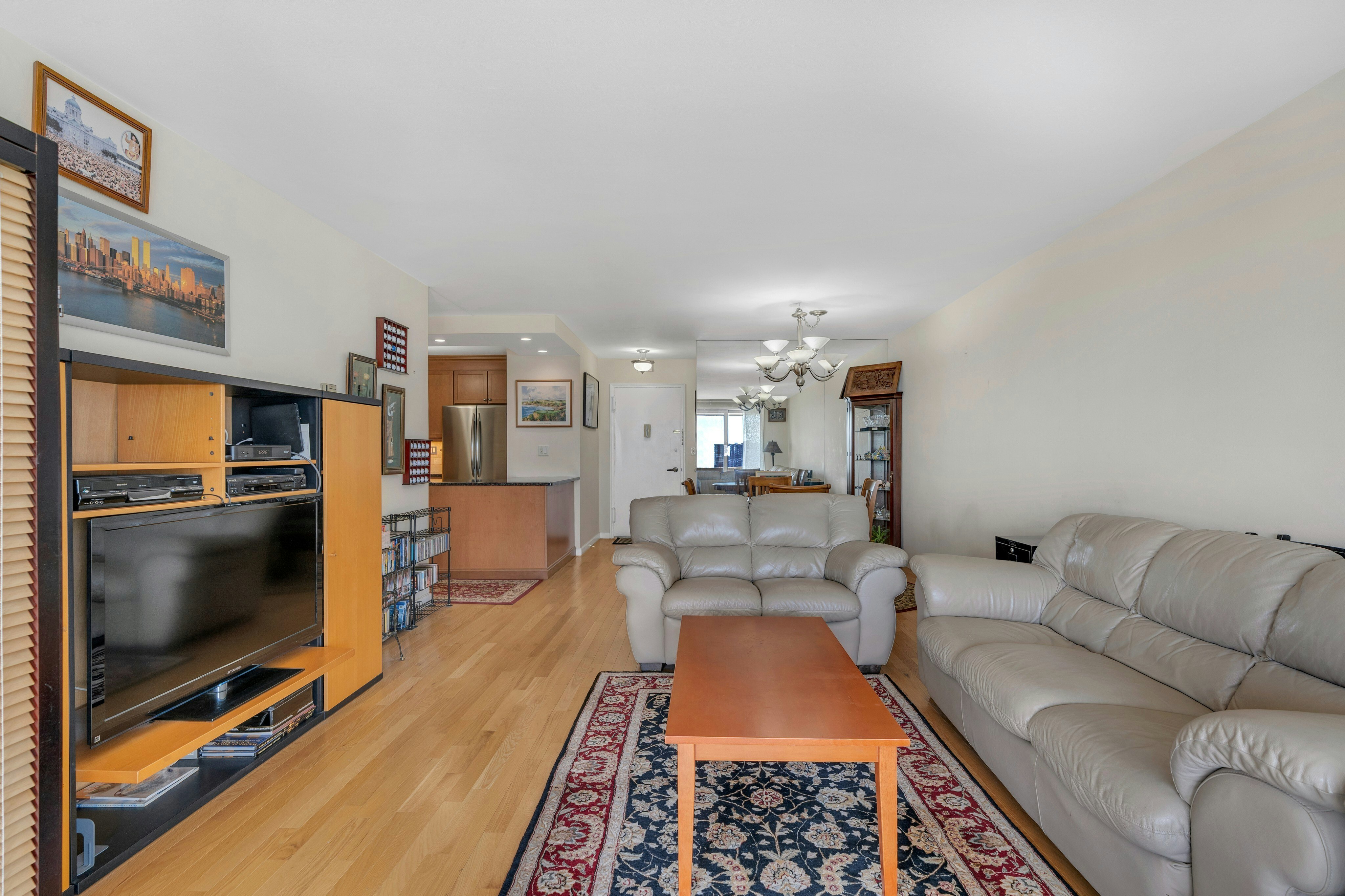 2000 Linwood Avenue #22R 