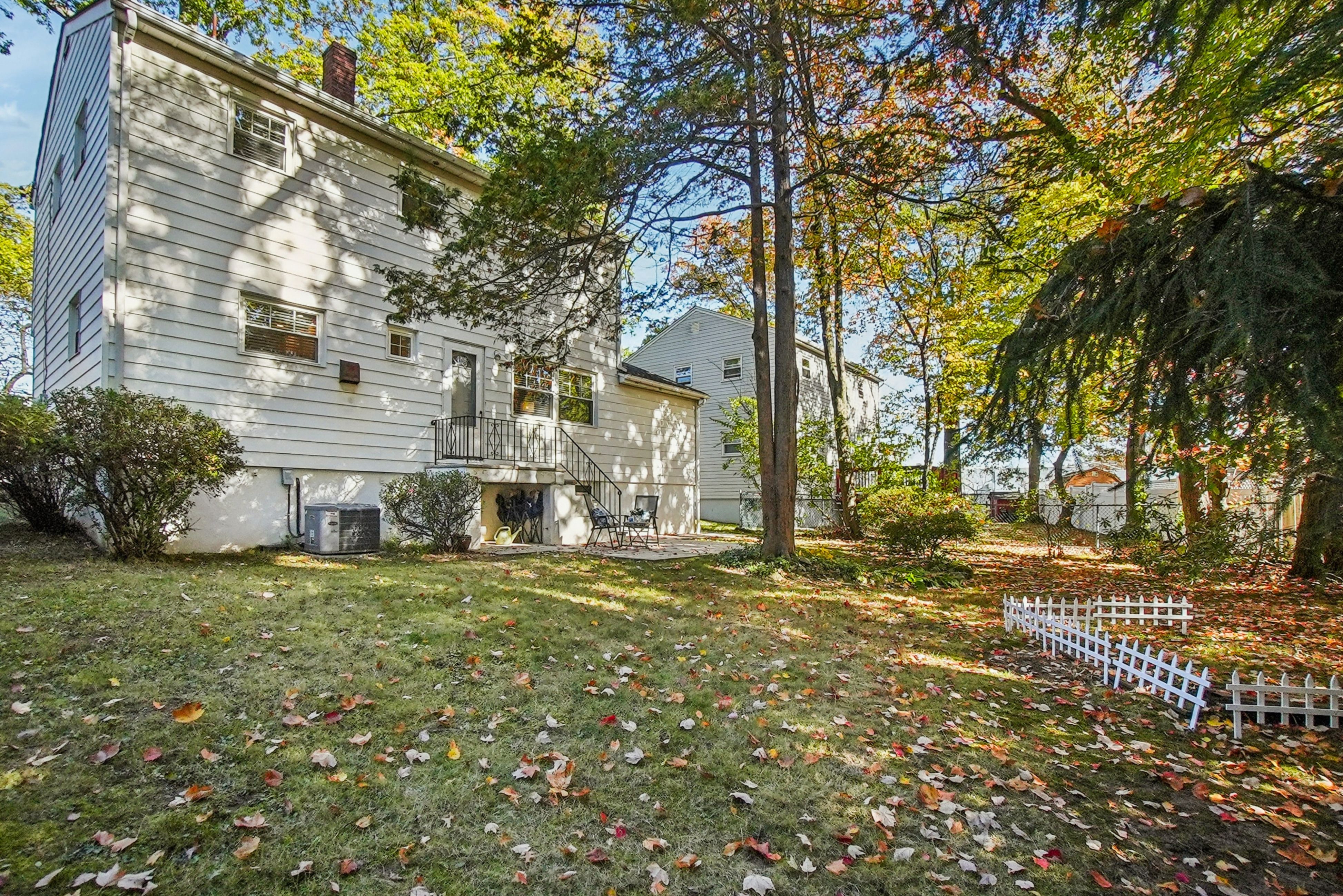 371 West Passaic Avenue 