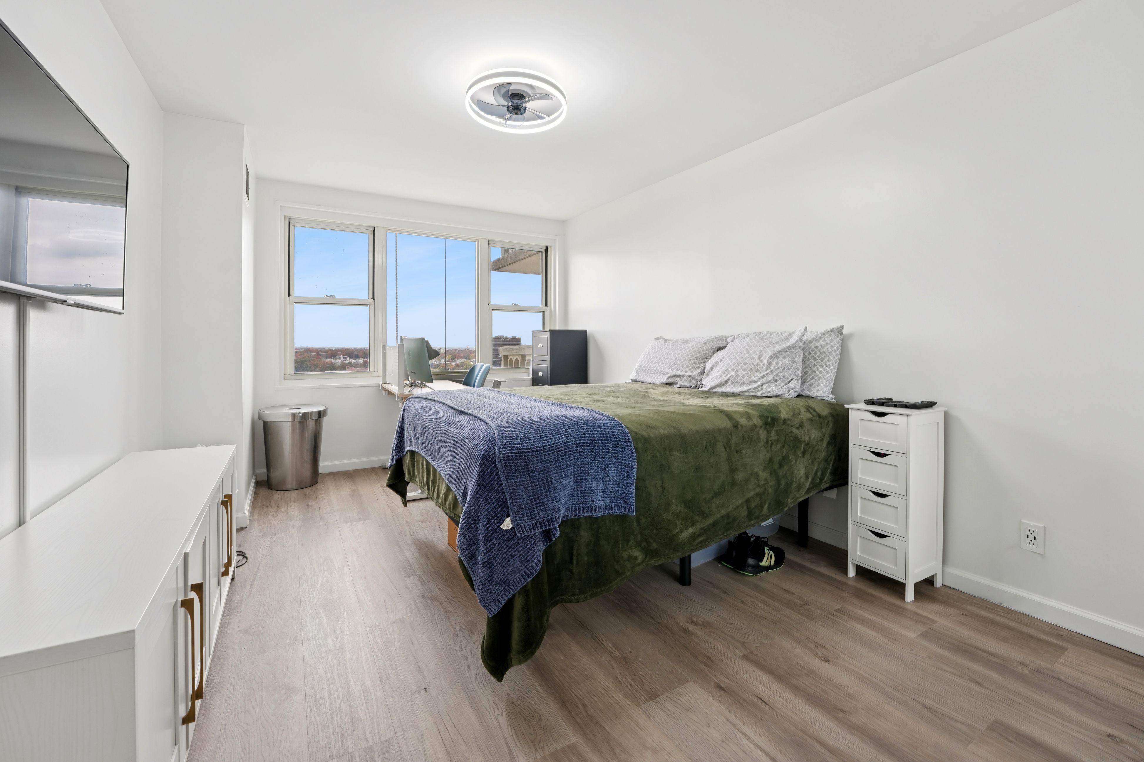 555 North Avenue #22D 