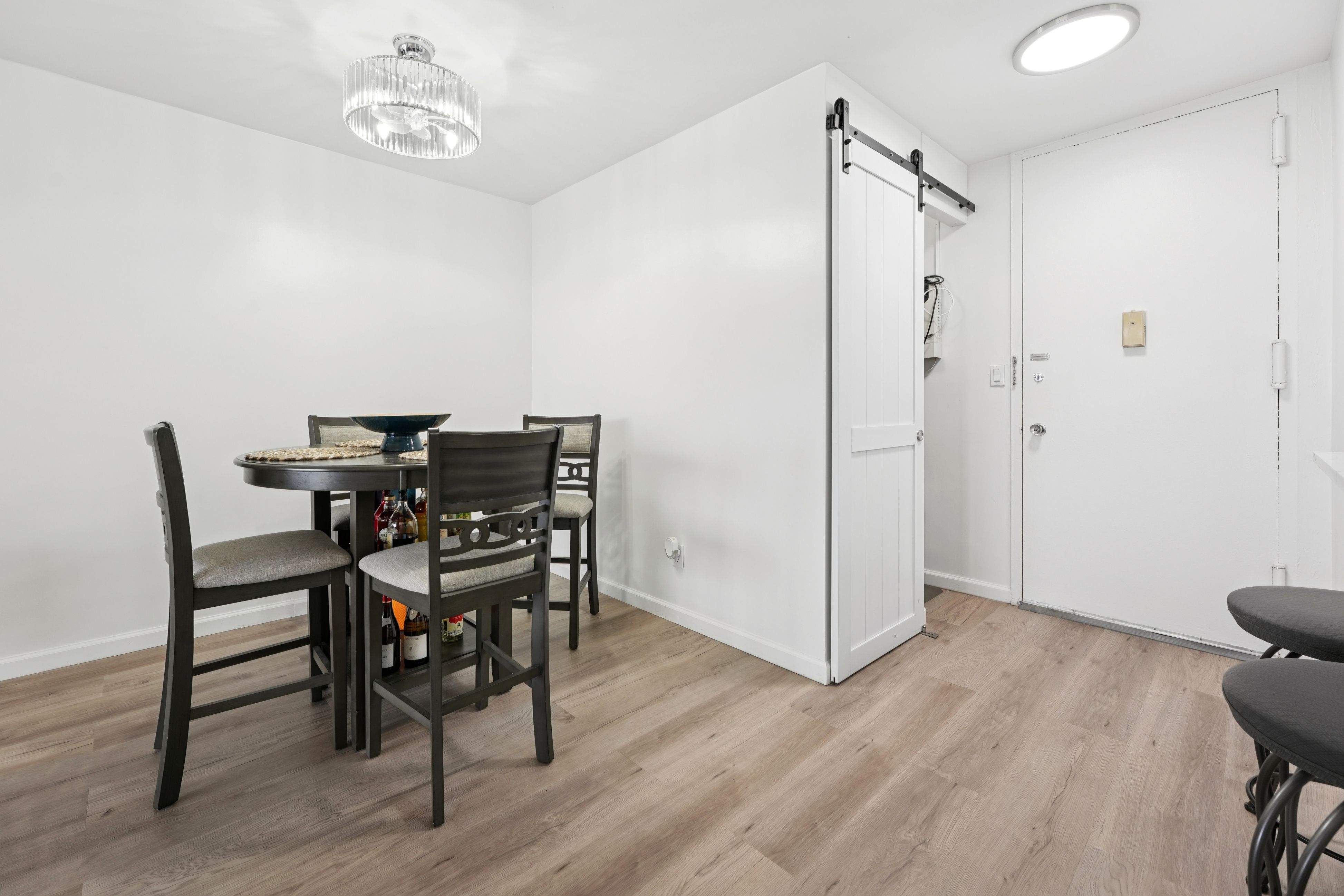 555 North Avenue #22D 